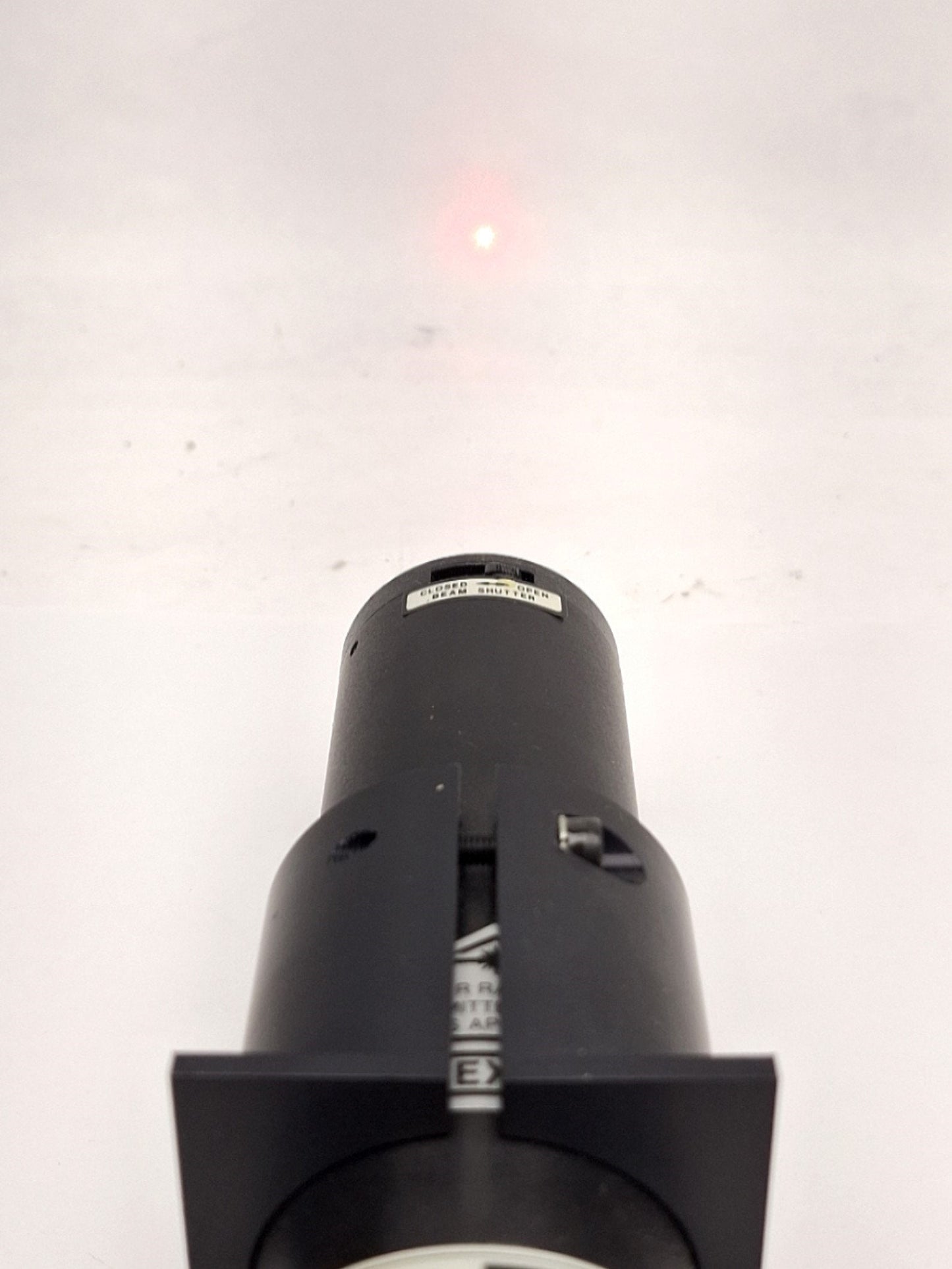 Used Uniphase 1135P HeNe LASER Tube, ø0.68mm, 10mW, 632nm, 1.2mrad, 3100VDC 6.5mA