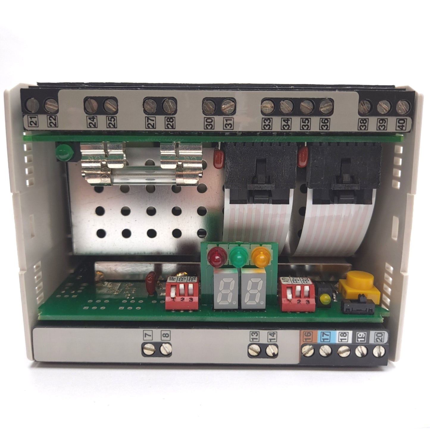 Used Banner USDINT-2T2 Micro-Screen Safety Light Curtain Controller 24VDC Max 1.5A