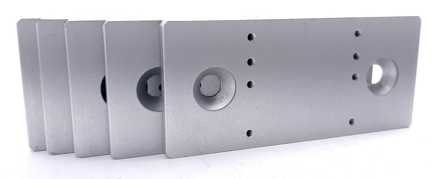 New Lot of 5 80/20 2121 Grabber Door Catch Mounting Plate 10 & 15 Series 4.5" x 2"