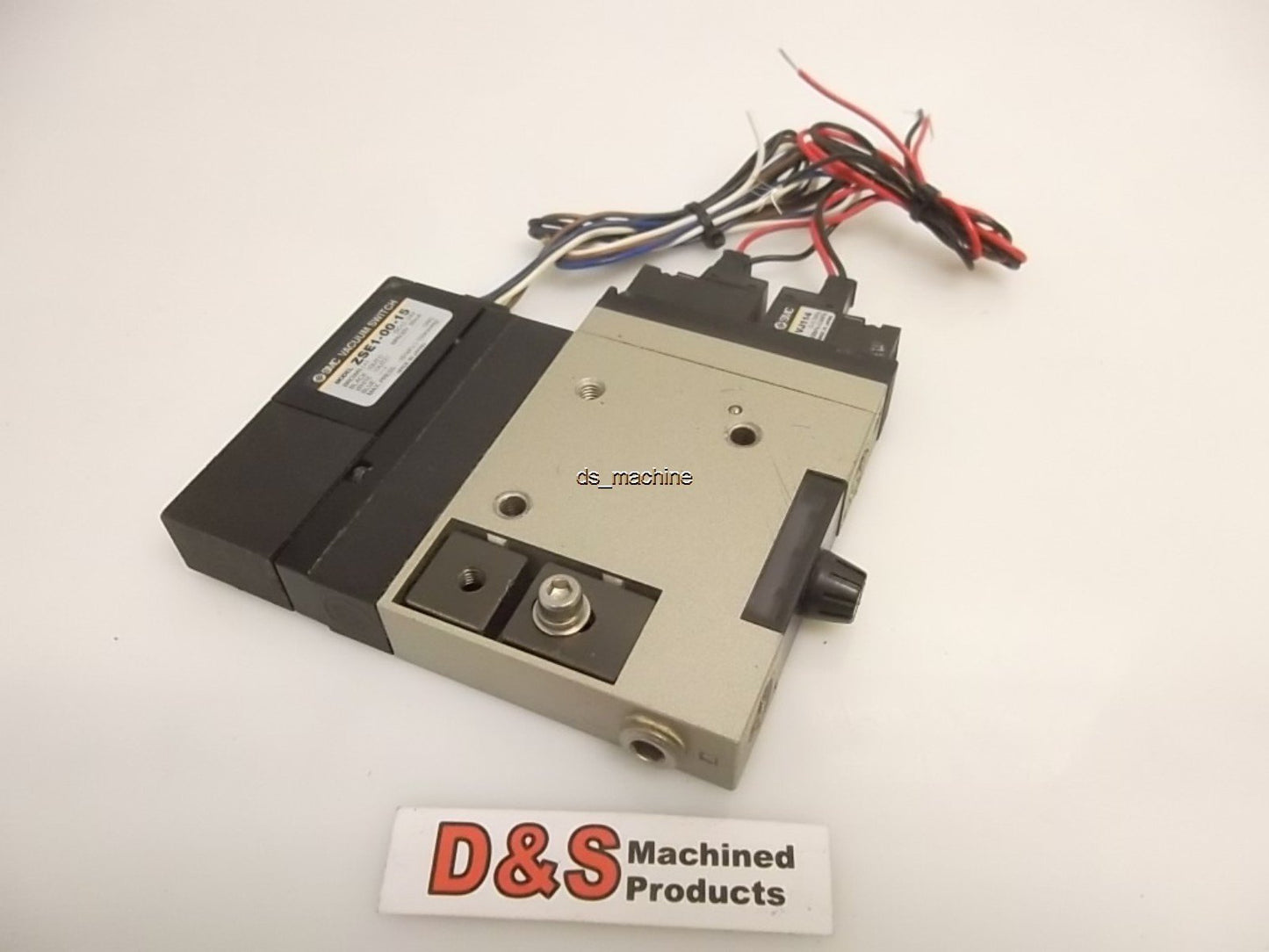 Used SMC NZM071HT Vacuum Ejector w/Vacuum Switch ZSE1-00-15