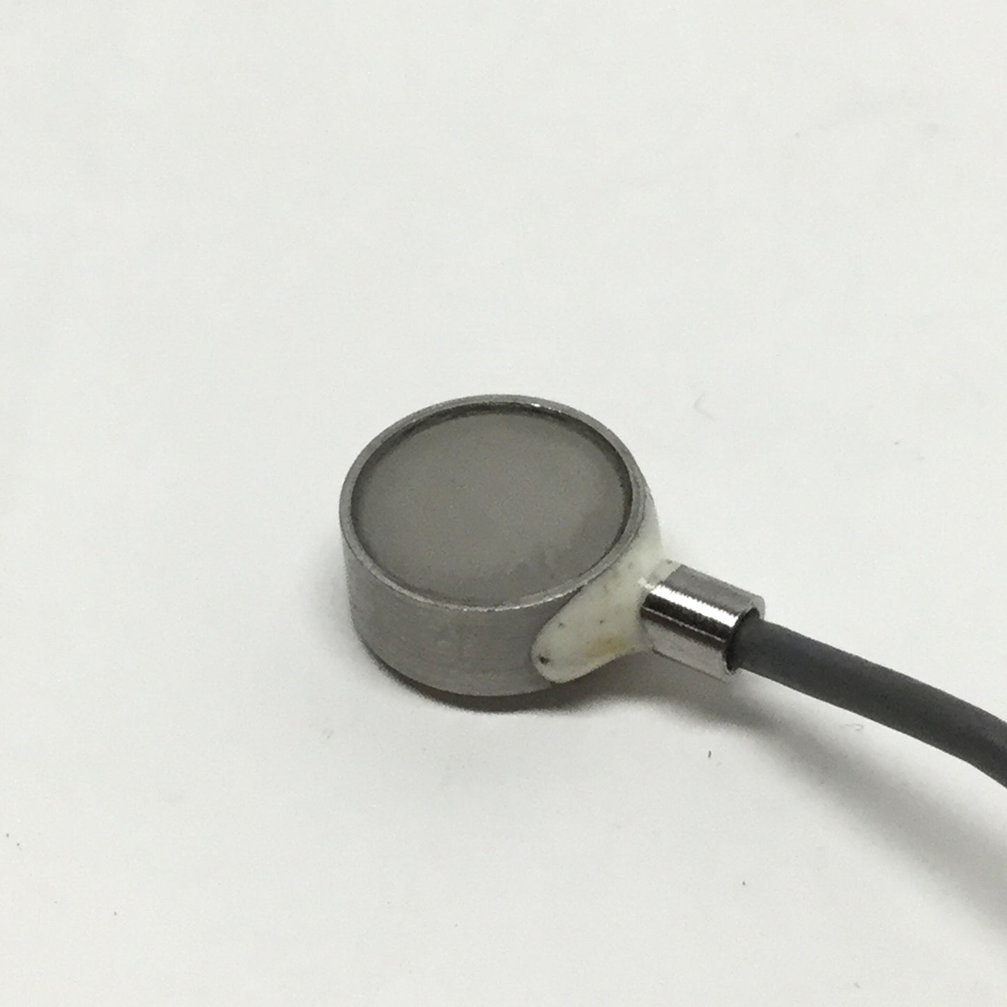 Used Transducer Techniques SLB-100 Subminiature Button Compression Load Cell 100lbf