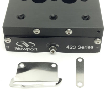 Used Newport 423 Low-Profile Linear Stage, 1" Travel, w/ 25mm Micrometer *Bent Bezel*