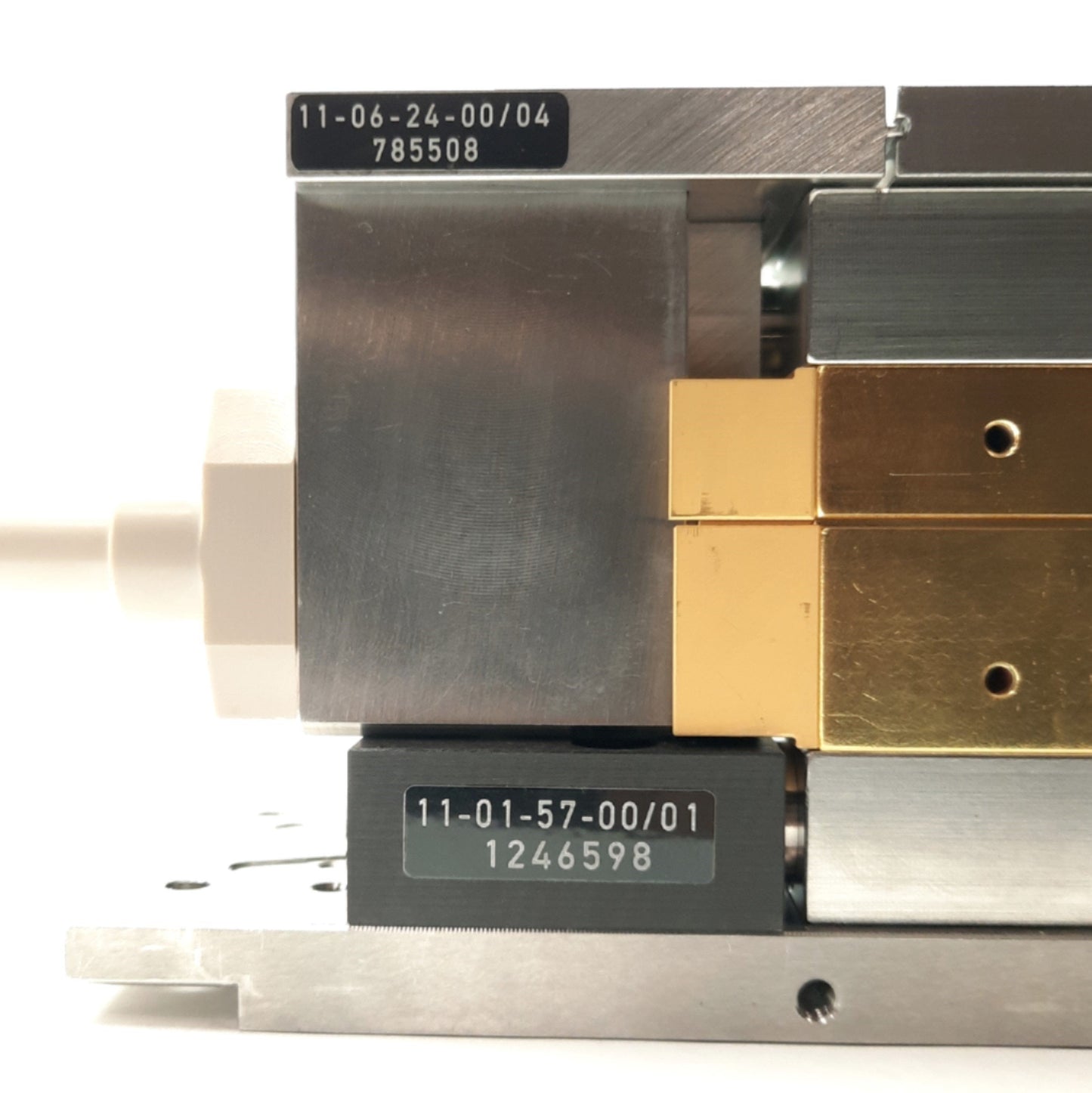 Used Trumpf 11-01-57-00/01 Nd:YAG LASER Pumping Chamber, 1062nm, 400W, for HL 304 P
