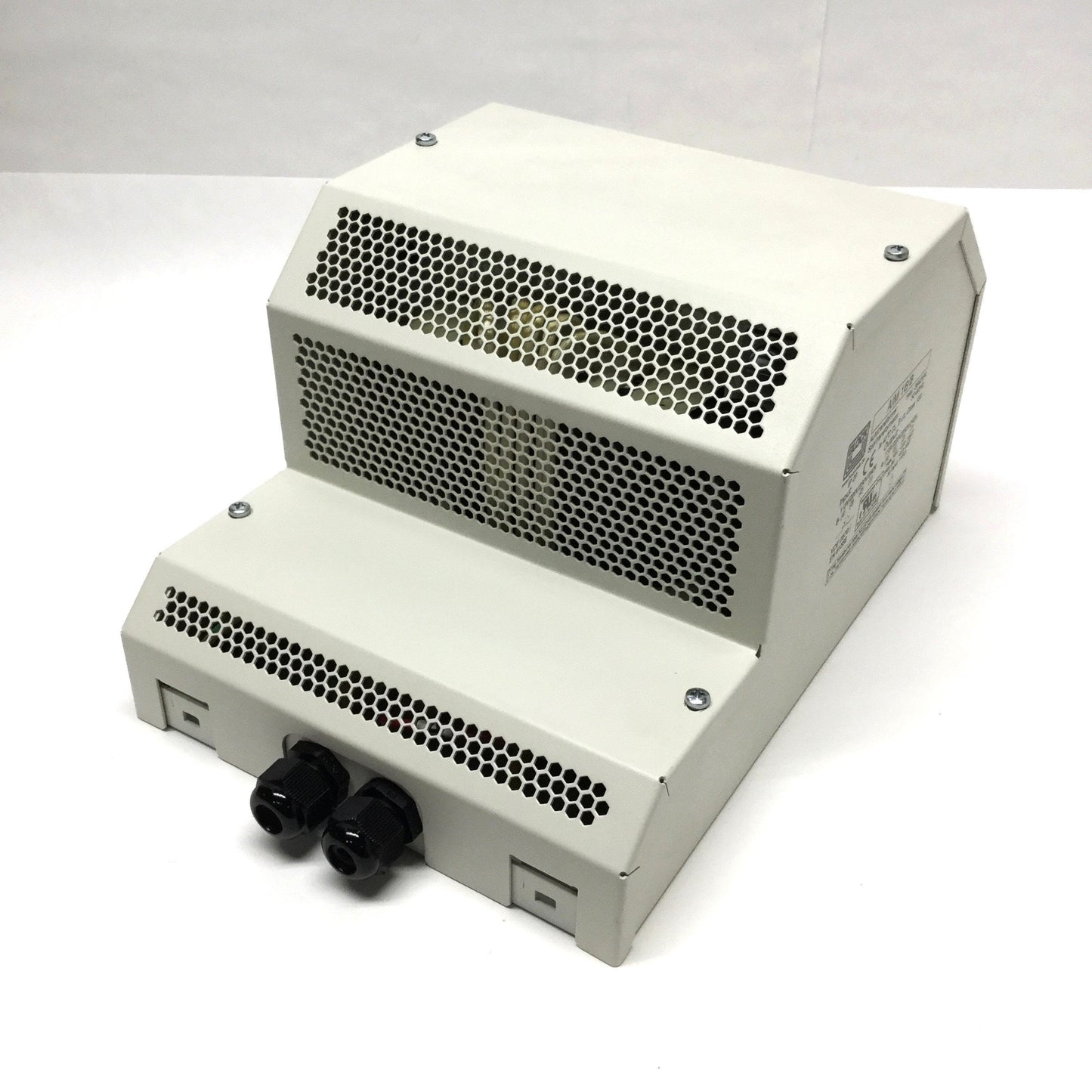 Used Block AIM 16/8 Autotransformer, 1-PH, 115/220/230/240VAC Pri/Sec, 8-16A, 3840VA