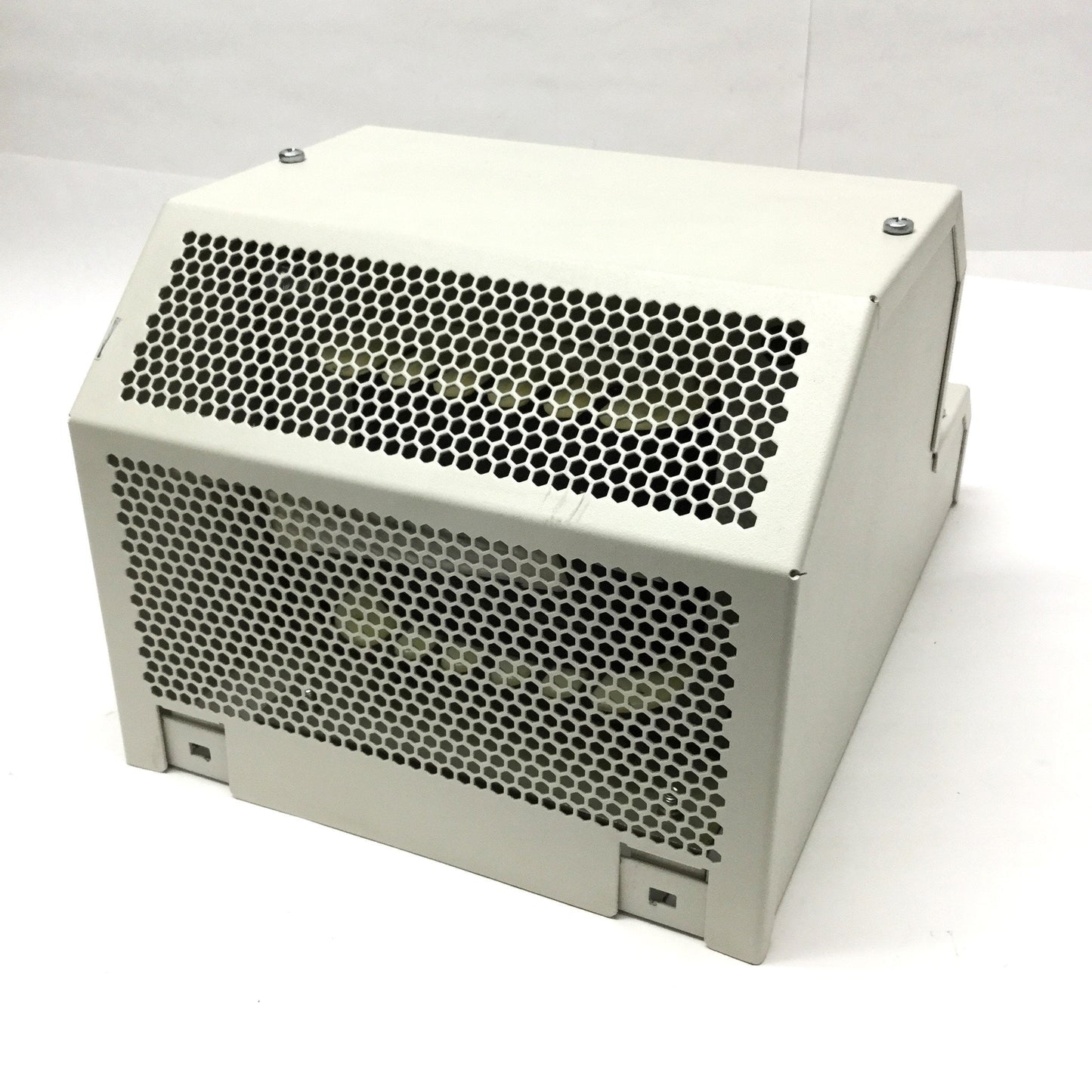 Used Block AIM 16/8 Autotransformer, 1-PH, 115/220/230/240VAC Pri/Sec, 8-16A, 3840VA