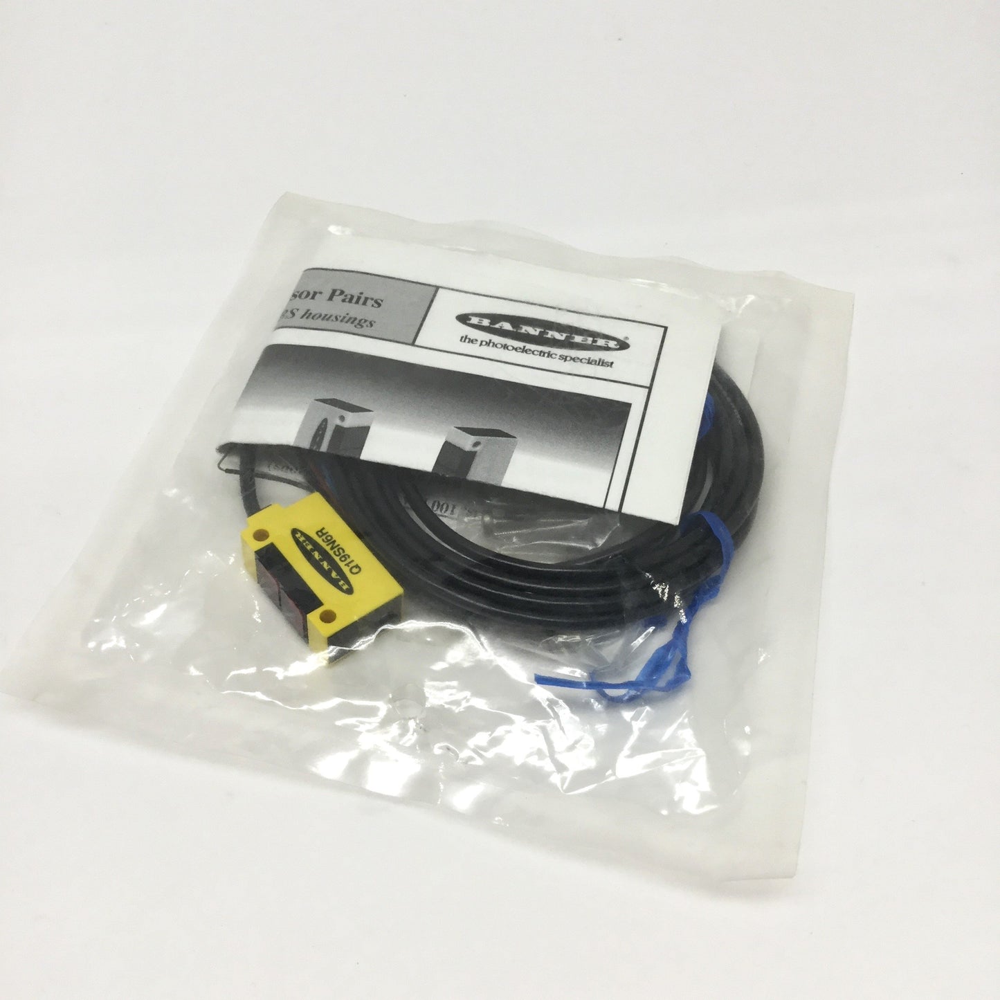 New Banner Q19SN6R Opposed Mode Sensor Receiver, 10-30VDC, NPN Output, 26ft Range