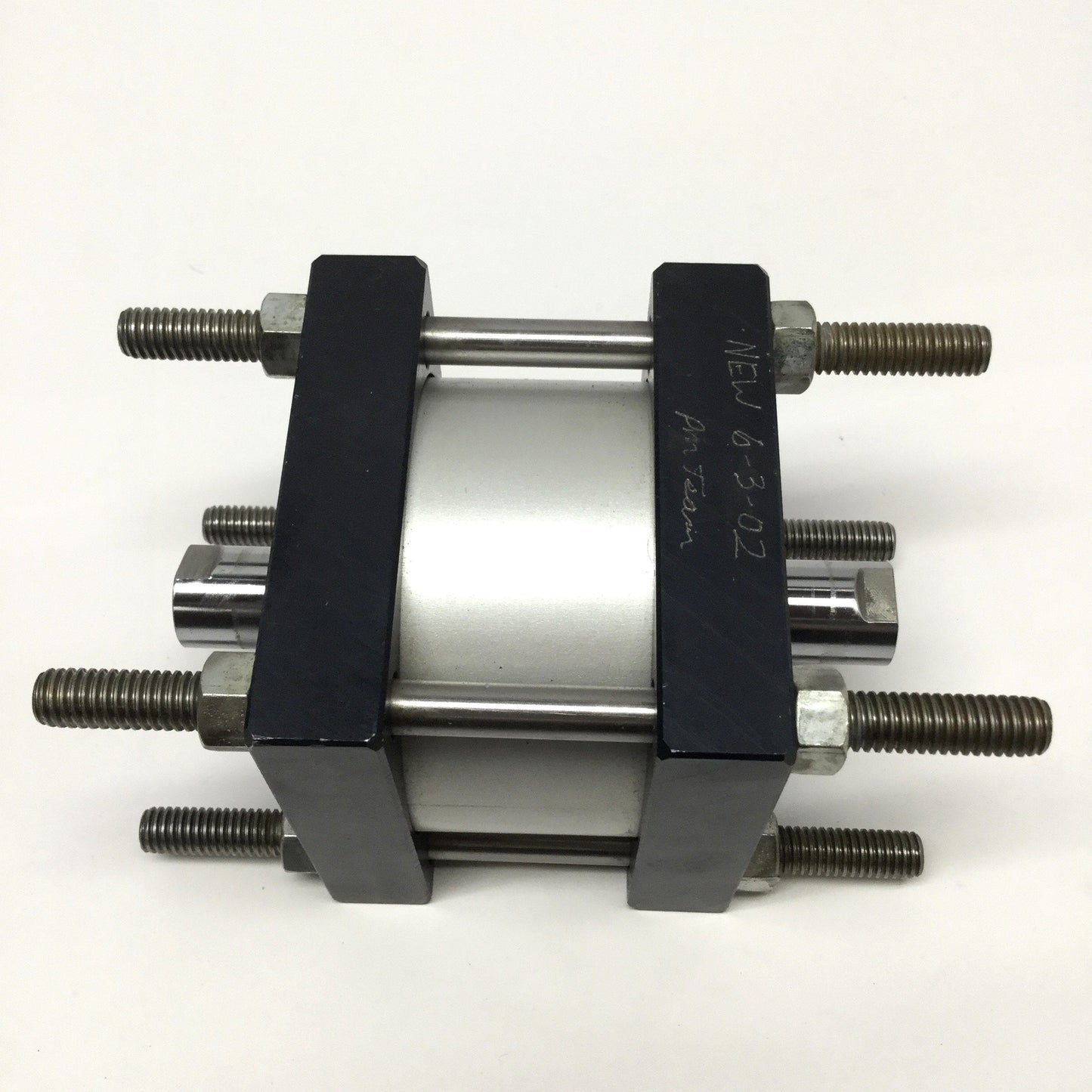 Used Fabco-Air HP3x1WFR-DR-V Hi-Power Double-Rod Pancake Cylinder 3" Bore, 1" Stroke