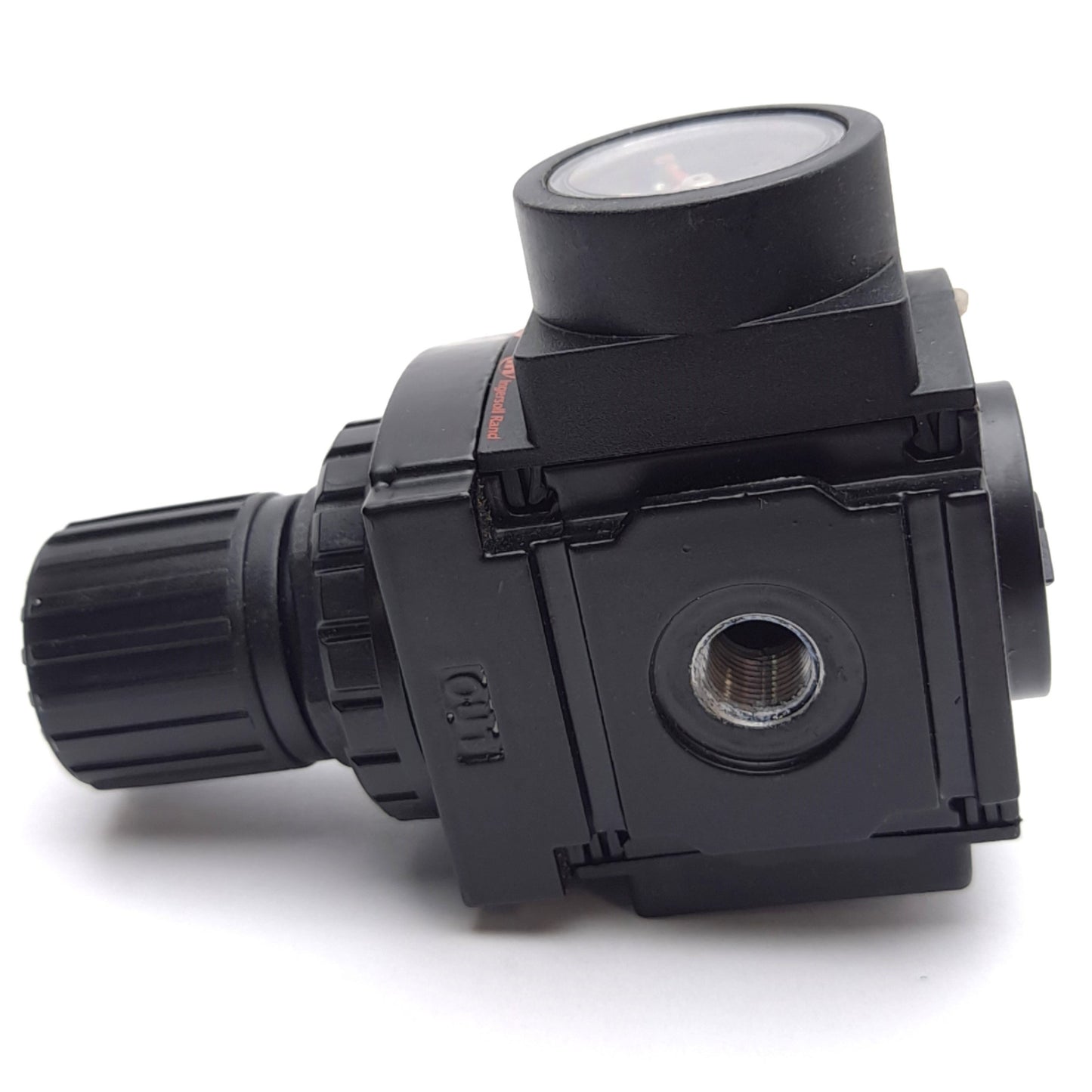 Used Ingersoll Rand ARO R37111-600 Pressure Regulator, 0-140psi Range, 1/8in NPT