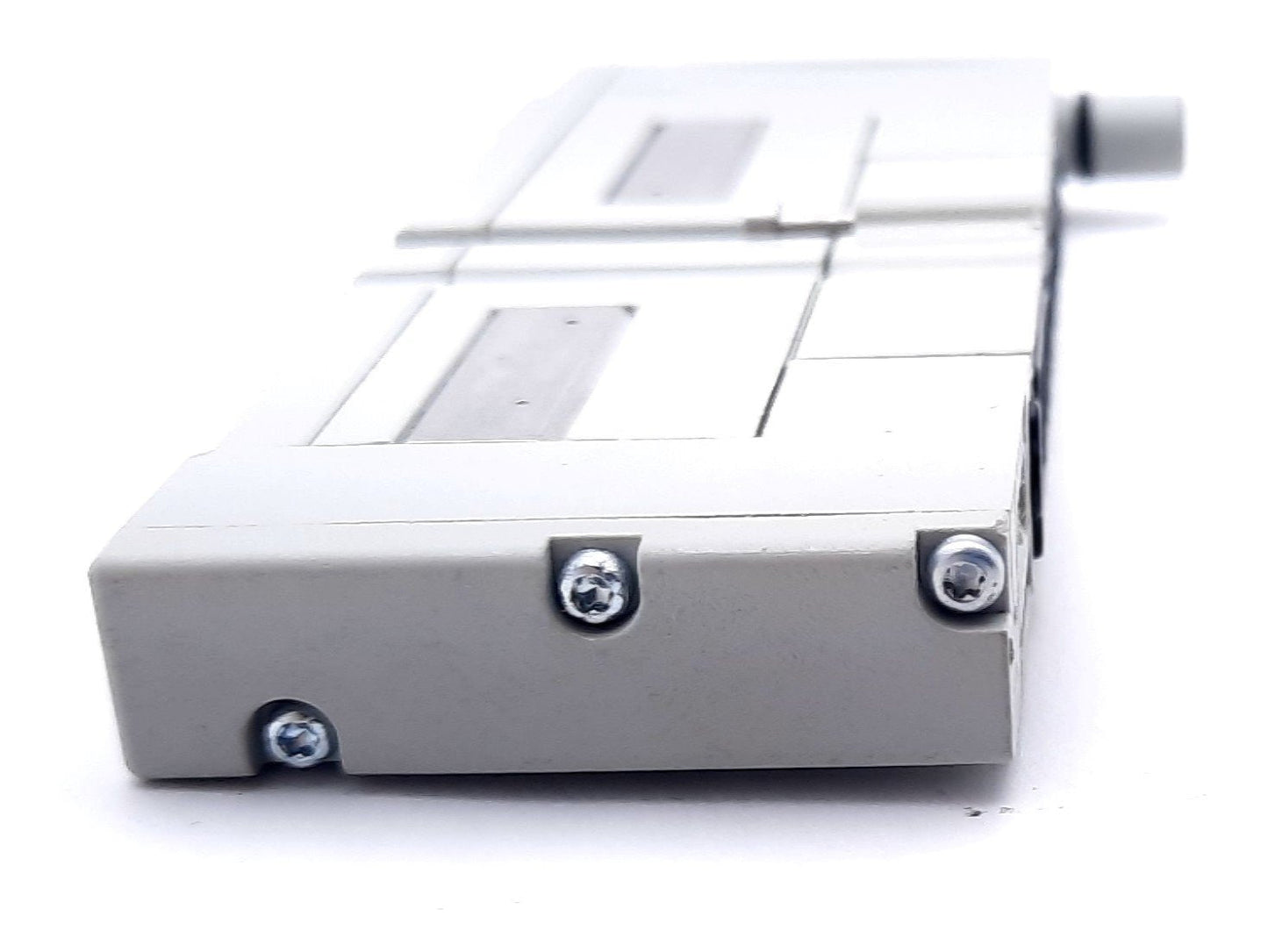 New Numatics R501A2B40MA00F1 Solenoid Pilot Valve NC/NO 24VDC 2 Position 4 Way