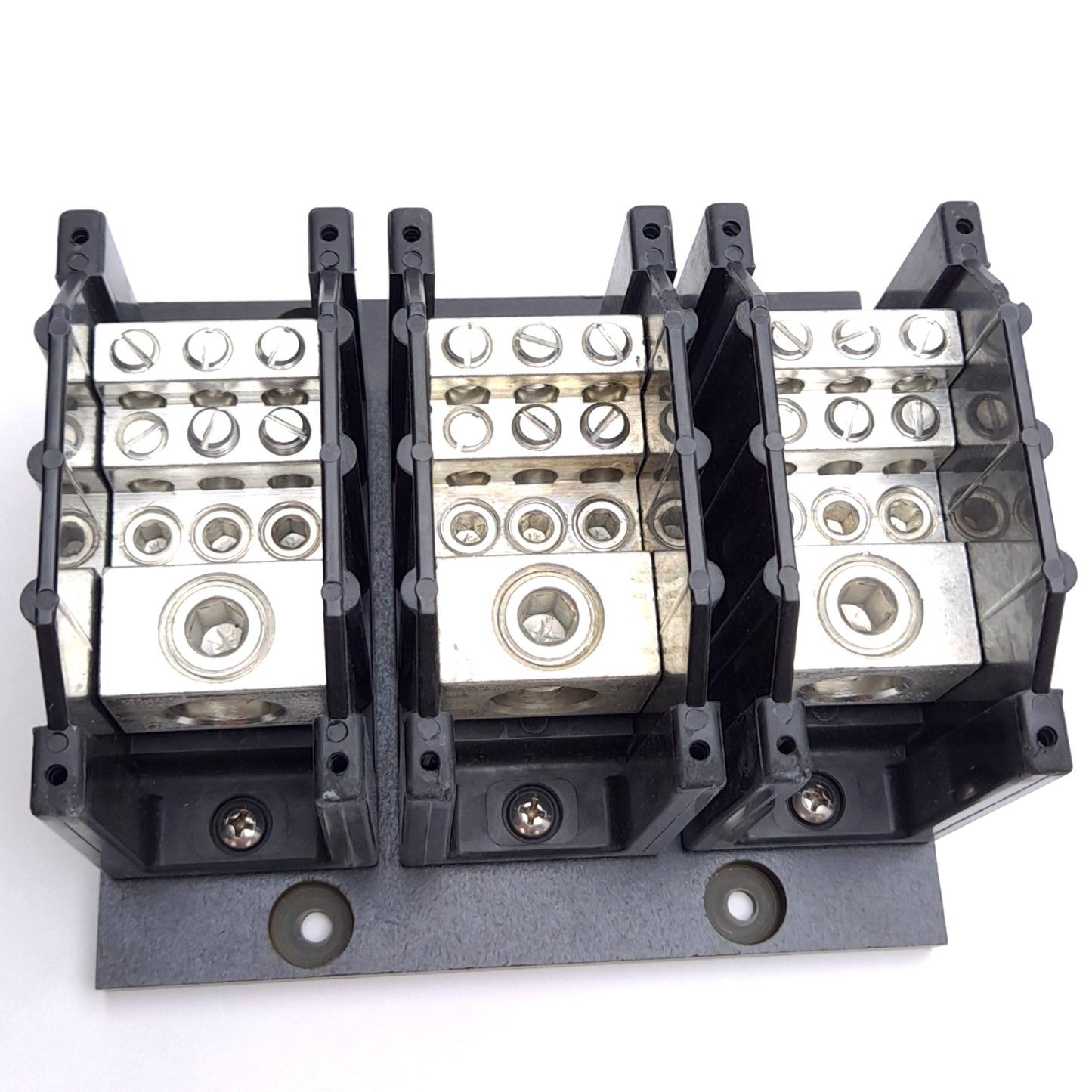 New – Open box Eaton Bussmann PDB371-3 Power Distribution Block, 3-Pole, 600V 310A