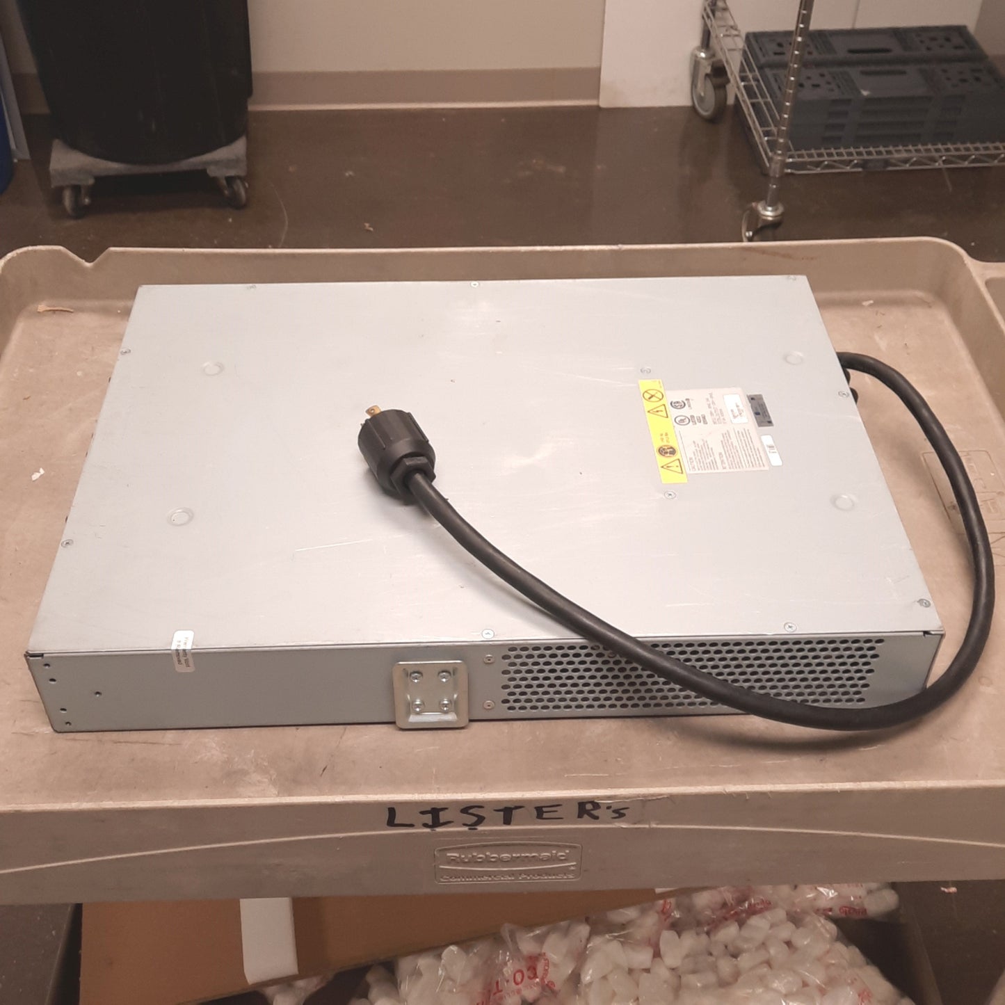 Used APC AP9626 Step-Down Transformer, 208VAC Input, 120VAC Output, 5-20 Receptacles