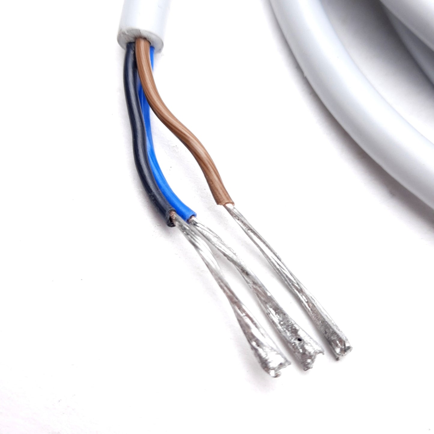 New Automation Direct MVP-A0-0A Proximity Sensor 3m Range, 20-253VAC, M18, 3-Wire 2m