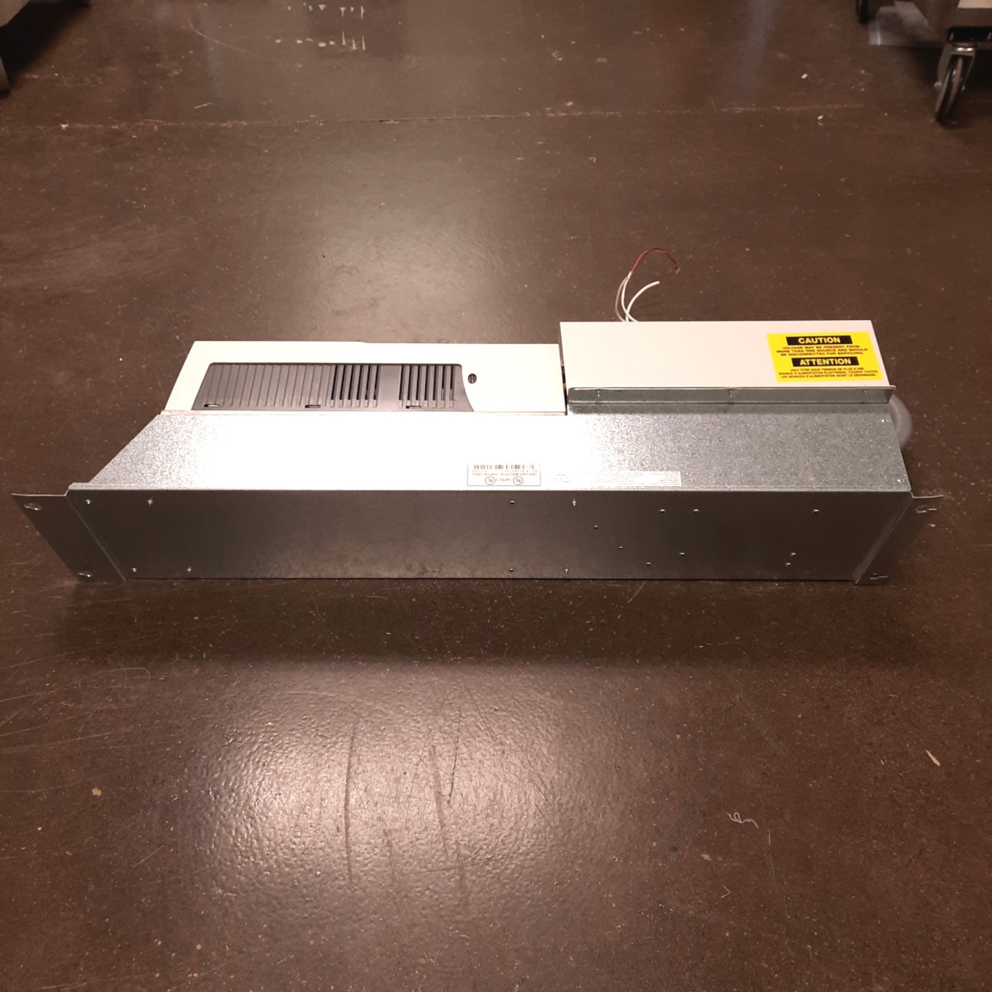 Used ABB ACH550-PDR-045A-4 VFD & Disconnect, 3PH 380-480VAC Input, 0-500Hz, 30HP