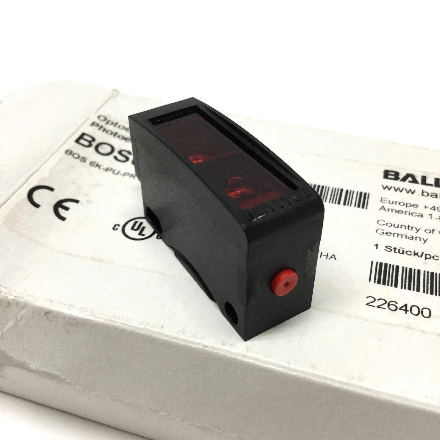 New BALLUFF BOS01MJ Retro Reflective Optical Sensor Red LED 10-30VDC, 6m Range, PNP