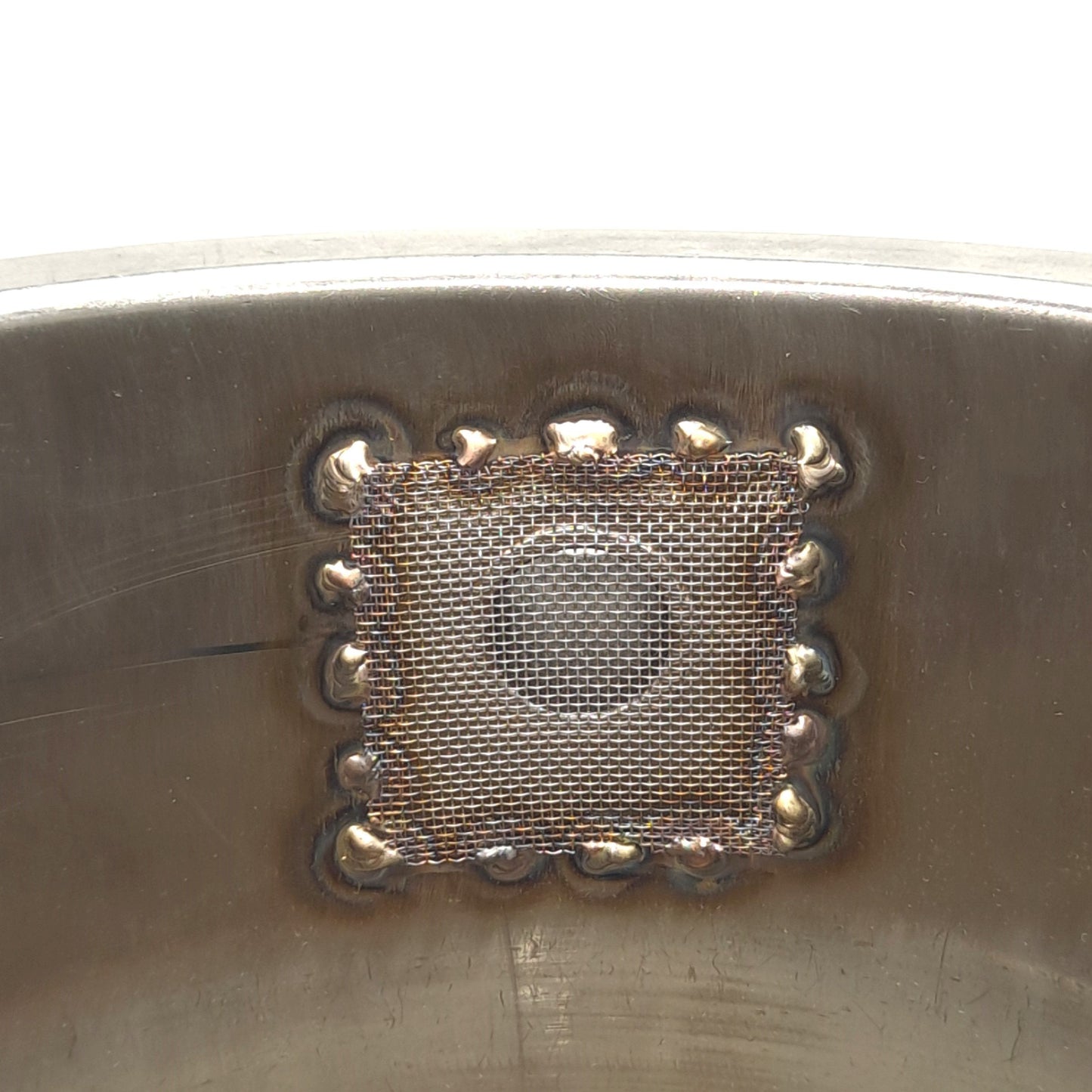 Used Dri-Air RH15 Drying Hopper, 15lb Capacity, ø2in Feed Hole *Modified Diffuser*