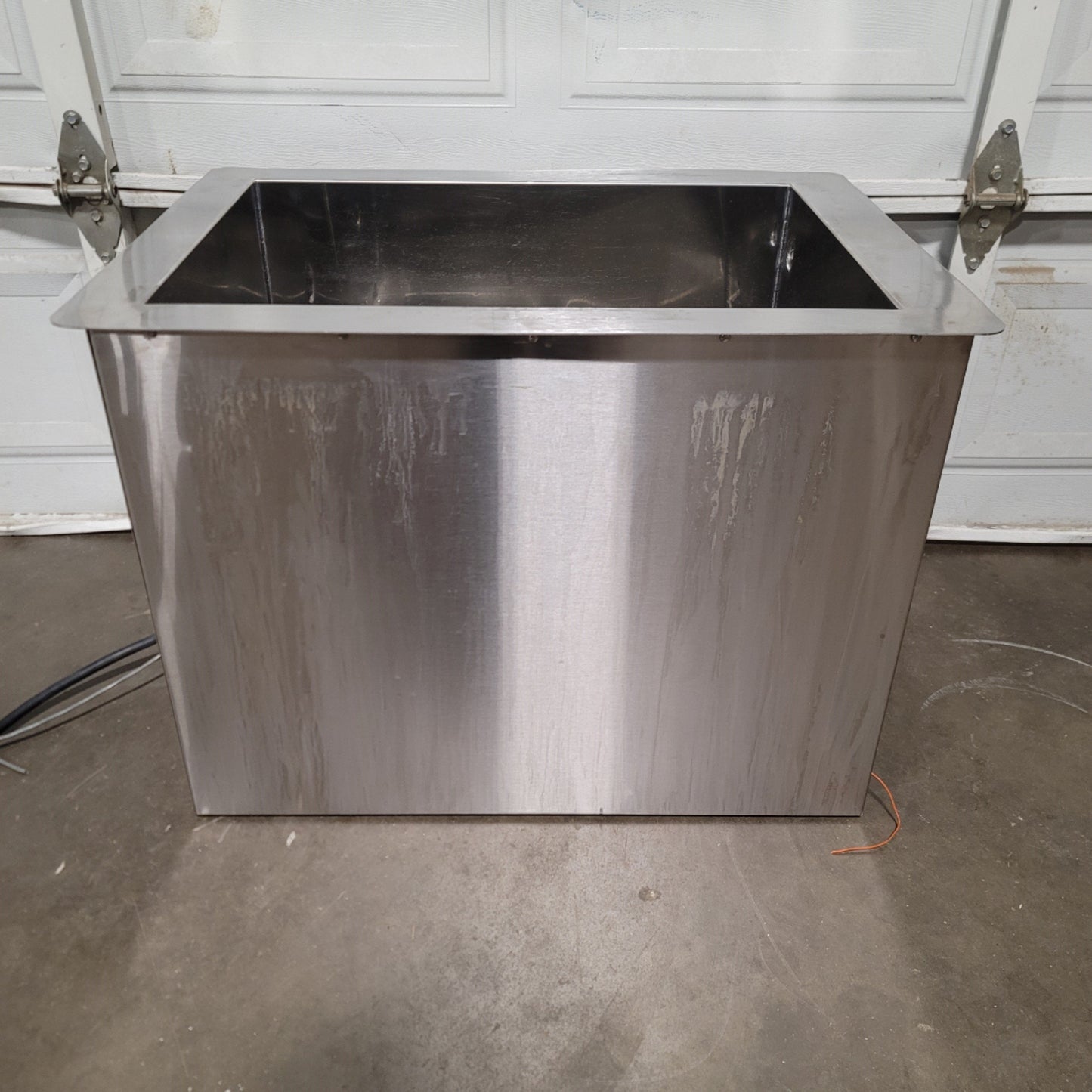Used Crest HT-1826-SP-2 Heated Rinse Tank 33 Gallons 18"W x 26"L x 18"D 240VAC 3-Ph