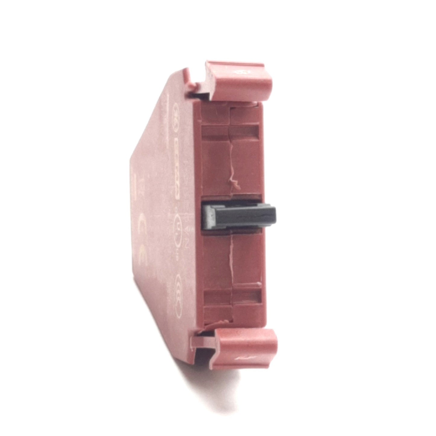 New General Electric P9B20VN Auxiliary Contact Block 2NO, 22.5mm, 600 VAC/300 VDC