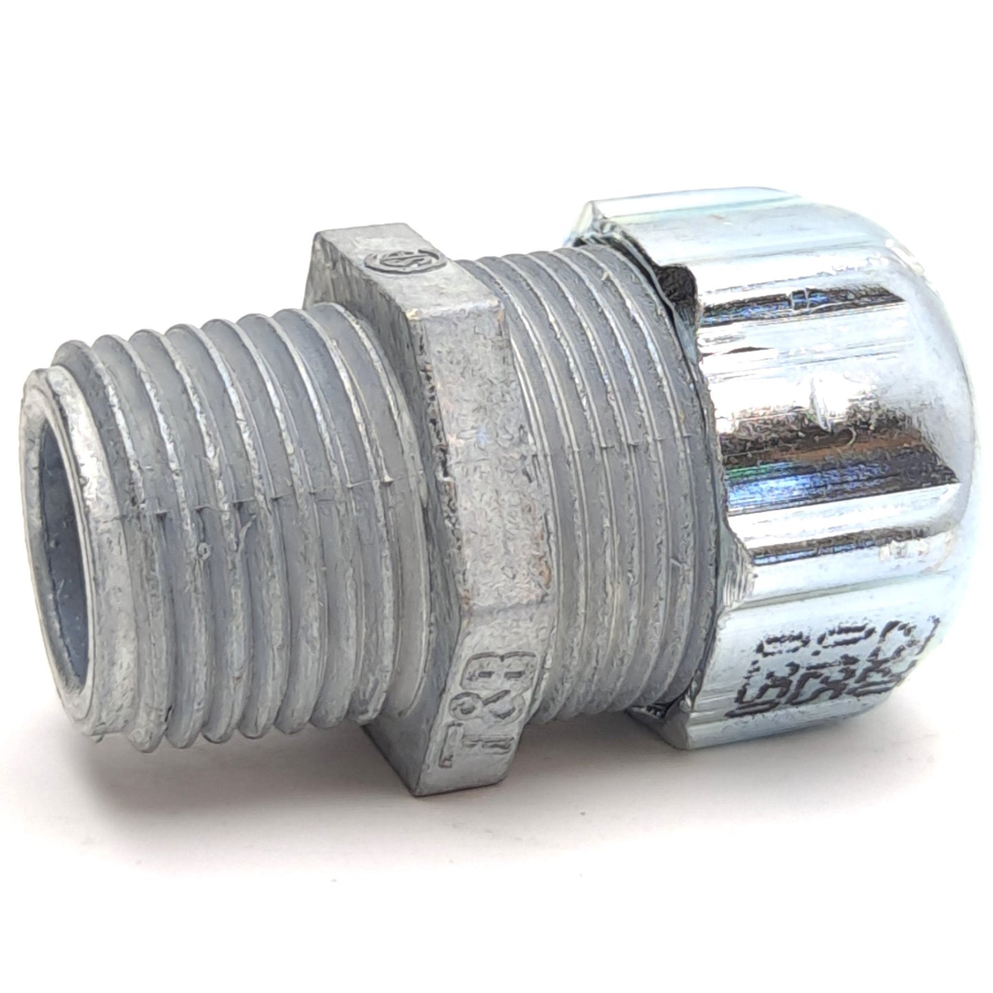 New – Open box Lot of 5 Thomas & Betts 2520 Cord Connector, 1/2in NPT, ø1/8in to ø1/4in Cable