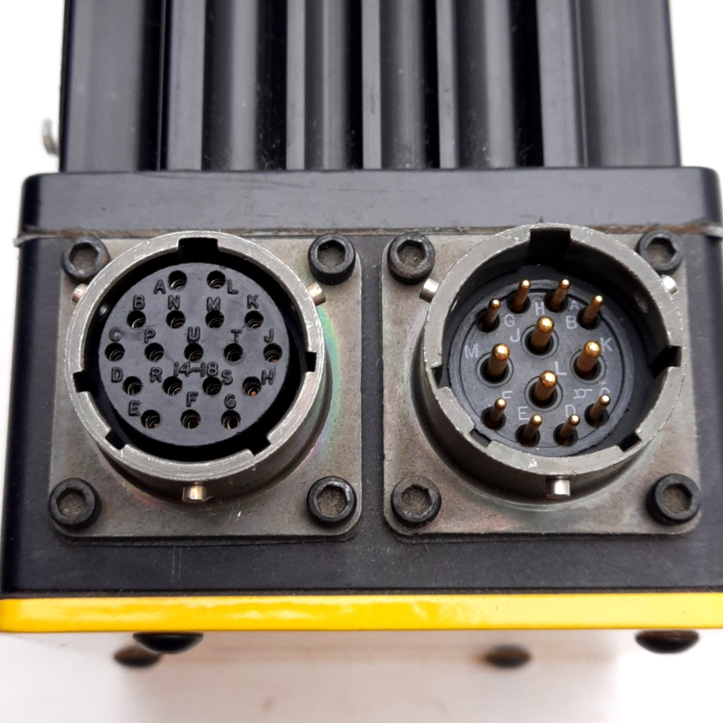 New Parker N0342ERMSG10 Brushless Servo Motor, 9.14V 3.05A, 0.72kW, 7500RPM, NEMA 34