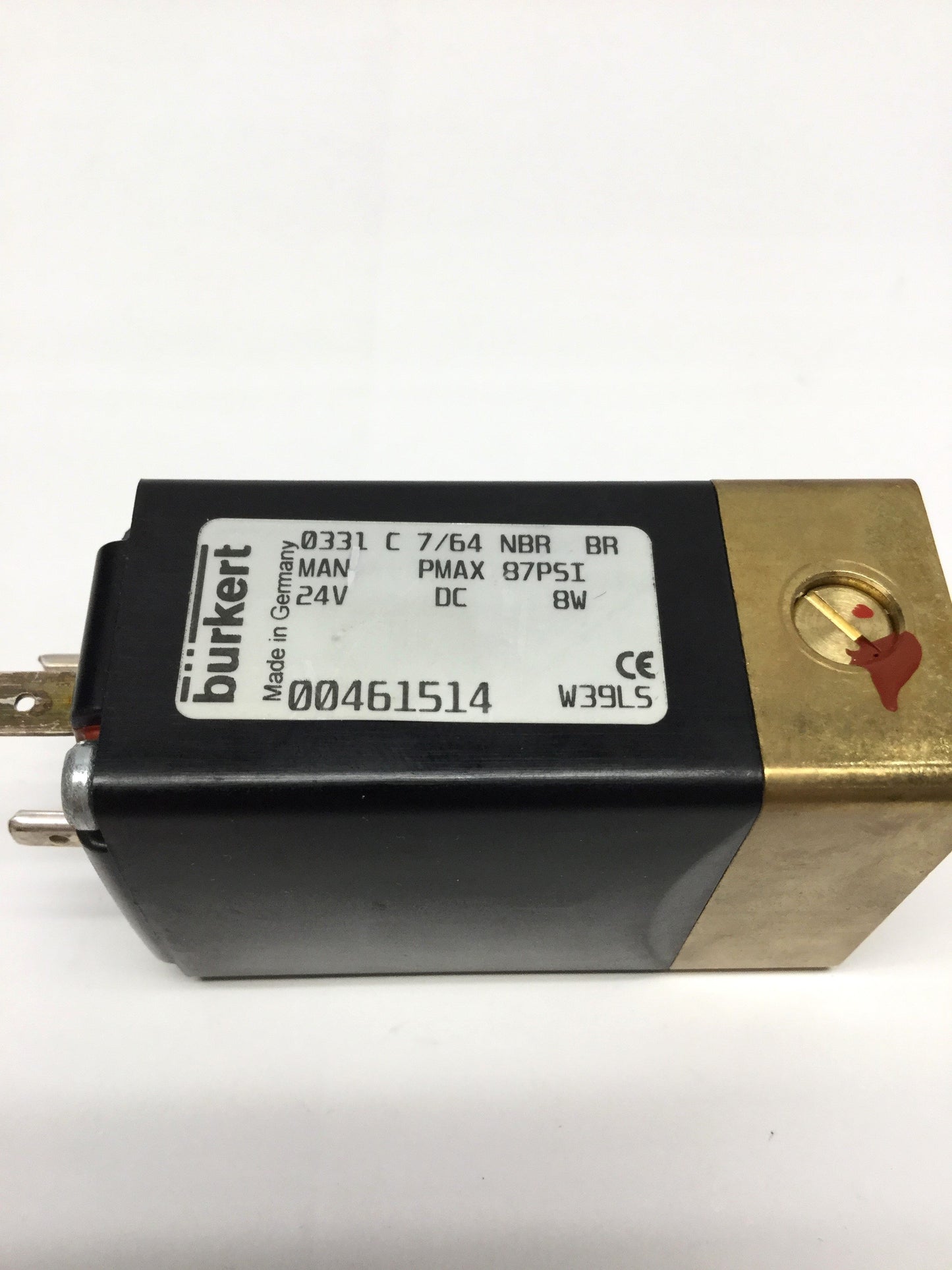 Used Burkert 0331 C 7/64 NBR BR MAN 3/2-Way Brass Solenoid Valve, 24VDC Coil, 0-87psi
