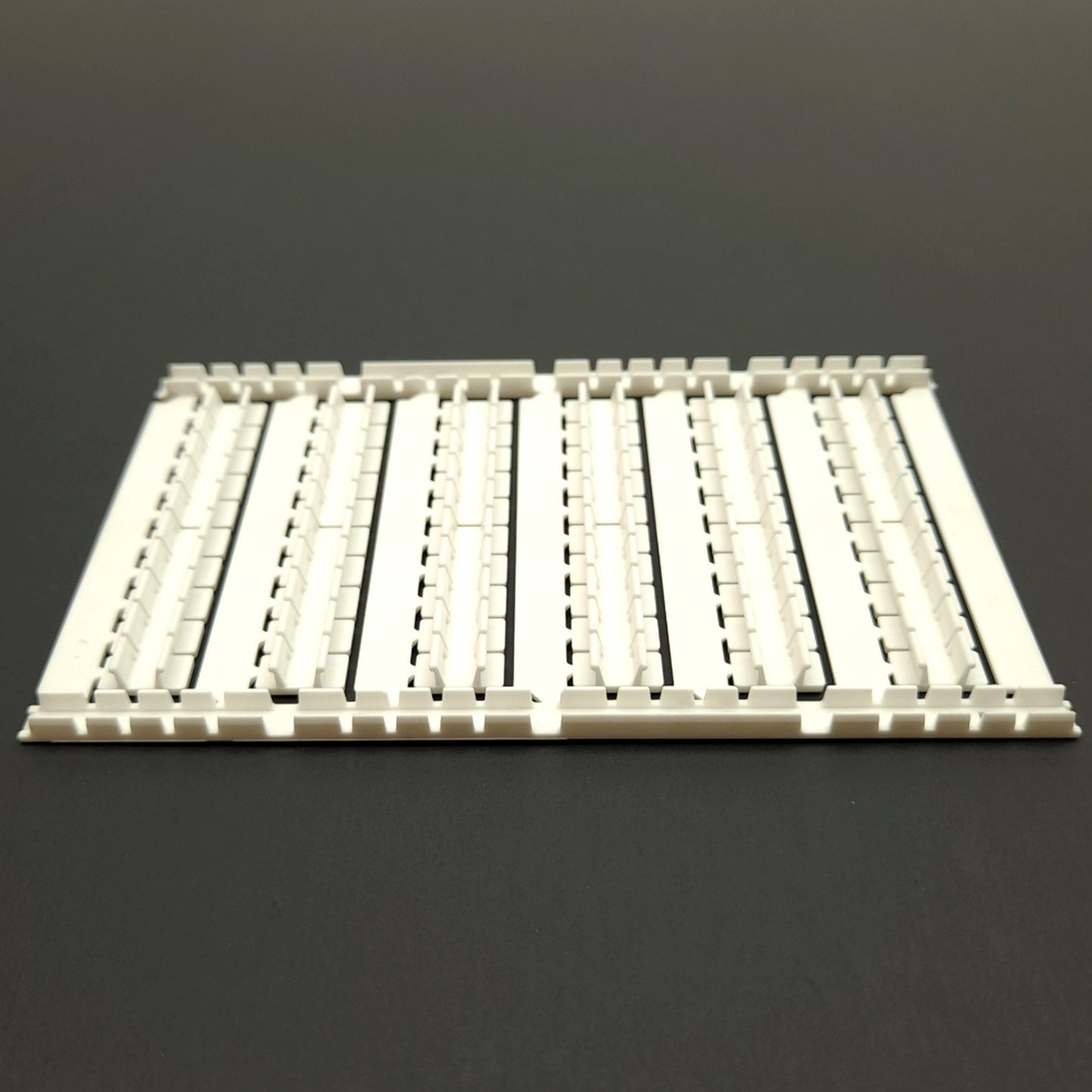 New – Open box Lot of 420 Schneider Electric NSYTRABPV6 Terminal Block Marking Cards, 6mm Wide