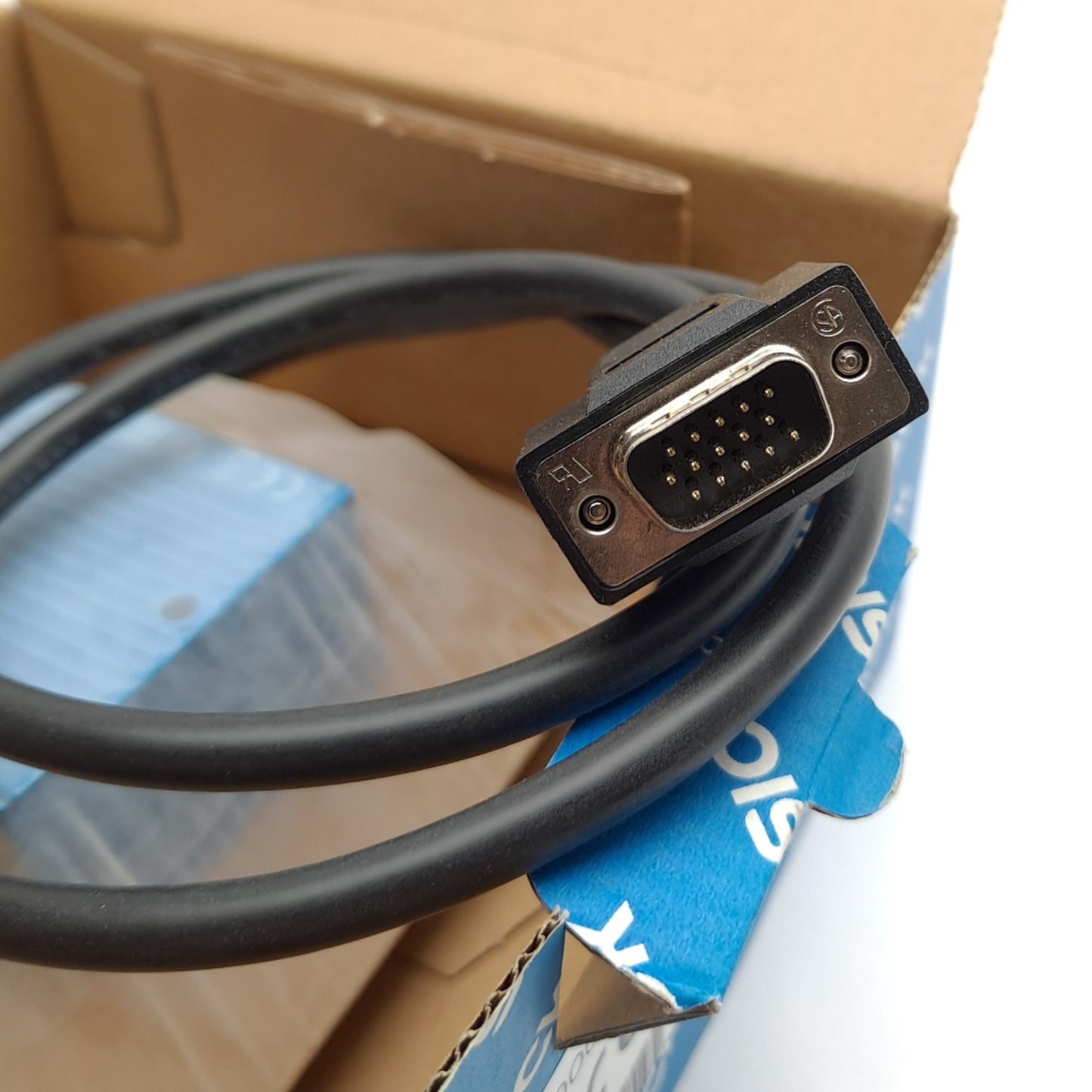 New SICK CLV612-C000 1066271 Fixed Mount Barcode Scanner, 43-93mm Reading Distance