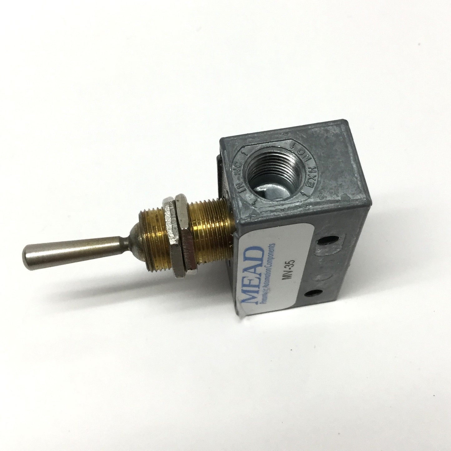 Used Mead MV-35 Pneumatic Toggle Switch Valve, Detented, 3-Port, 2-Position, 1/8" NPT