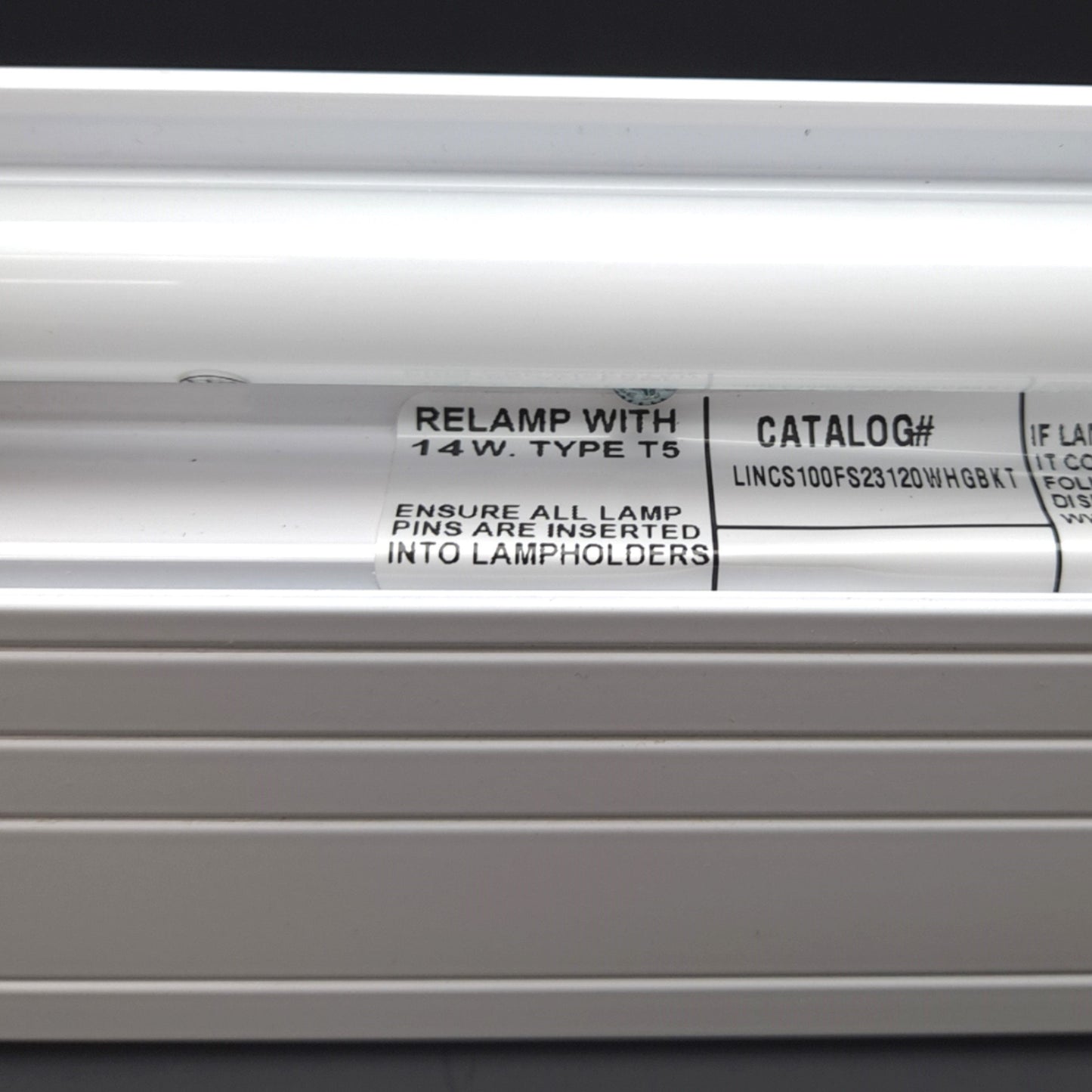 New Philips LINCS100FS23120WHGBKT Fluorescent Task Light, F14 T5 Lamp, 120V