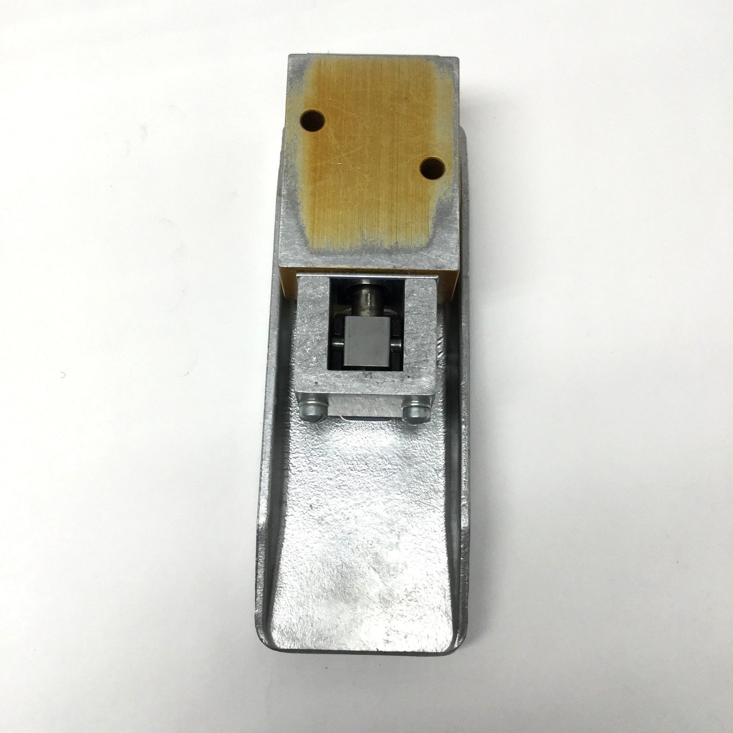 Used Air-Mite V3209 Foot Pedal Treadle Valve 3-Way, Normally Closed, Manual Return