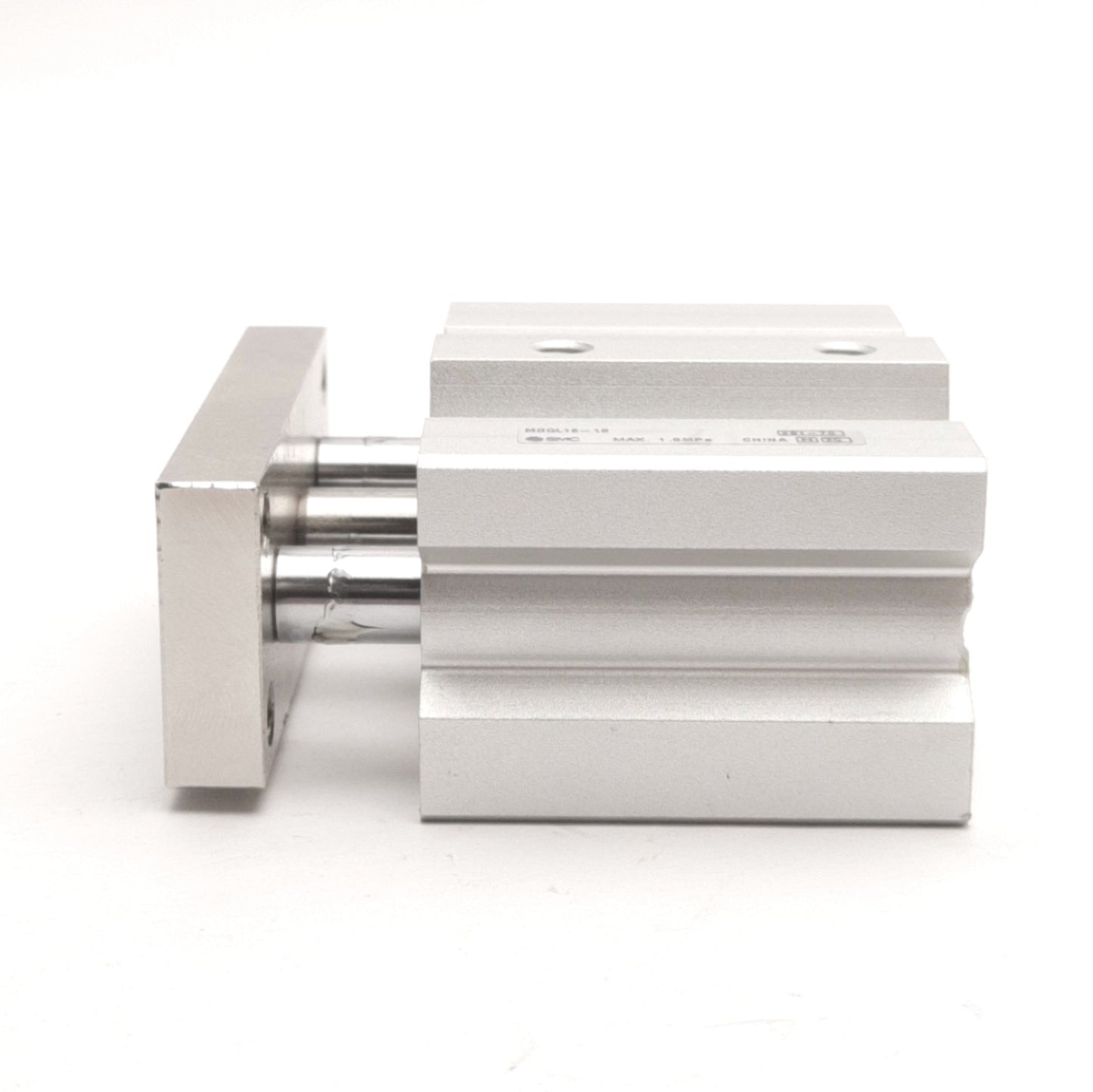 New – Open box SMC MGQL16-10 Compact Guide Cylinder 16mm Bore, 10mm Stroke, M5, 1.0MPa Max