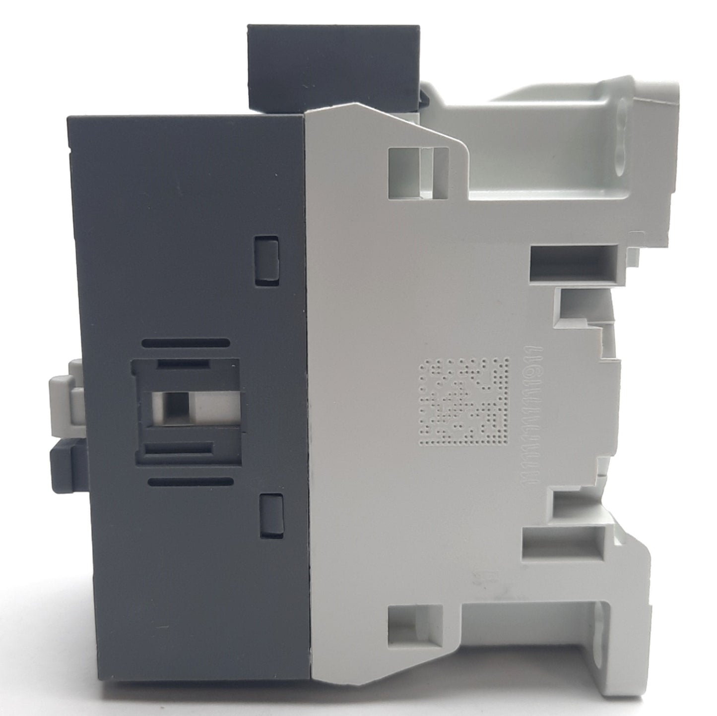 New – Open box ABB AF12-30-10-11 Contactor 600 VAC, 28A, N.O. Aux, DIN Rail, 60V Coil