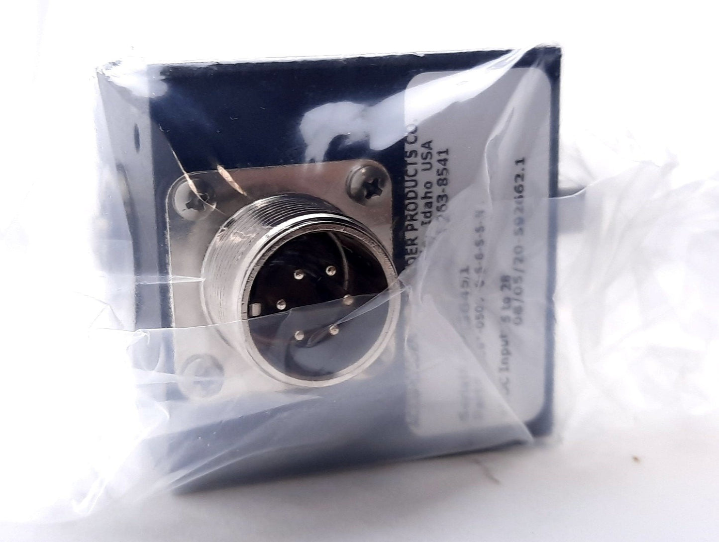 New Accu-Coder 716-0500-S-S-6-S-S-N Incremental Encoder Quadrature, 5-28VDC, 600 PPR