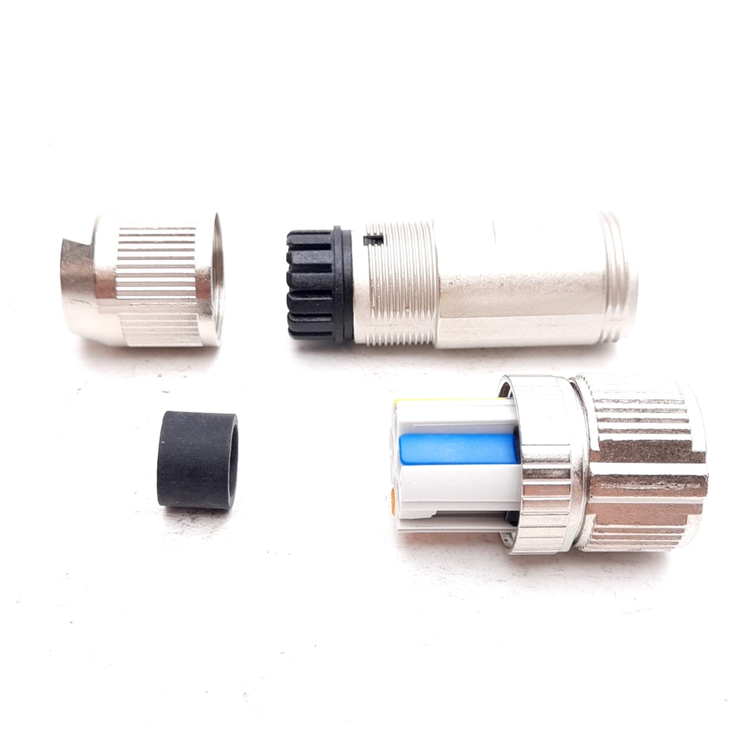 New Lot of 3 Phoenix Contact 1424683 Connector, M12 4-Position Female, 60VAC 4A