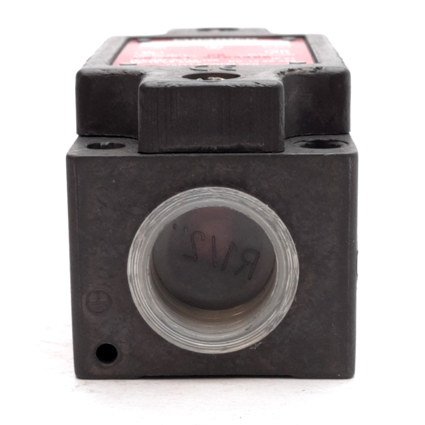 New – Open box Euchner NZ1VZ-528E Safety Switch, 230VAC/24VDC 6A, 1NO Contact, R1/2in *NO KEY*