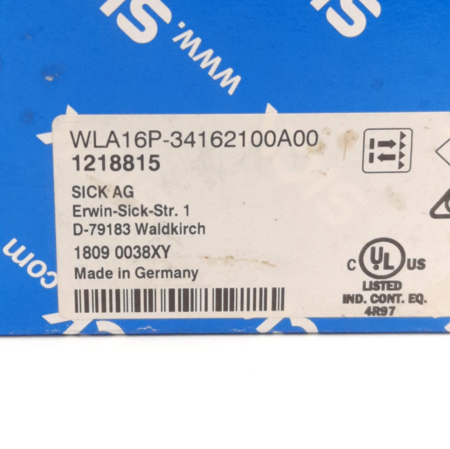 New Sick 1218815 Photoelectric Sensor, 10m Range, PNP/NPN, 10-30VDC, M12 4-Pin