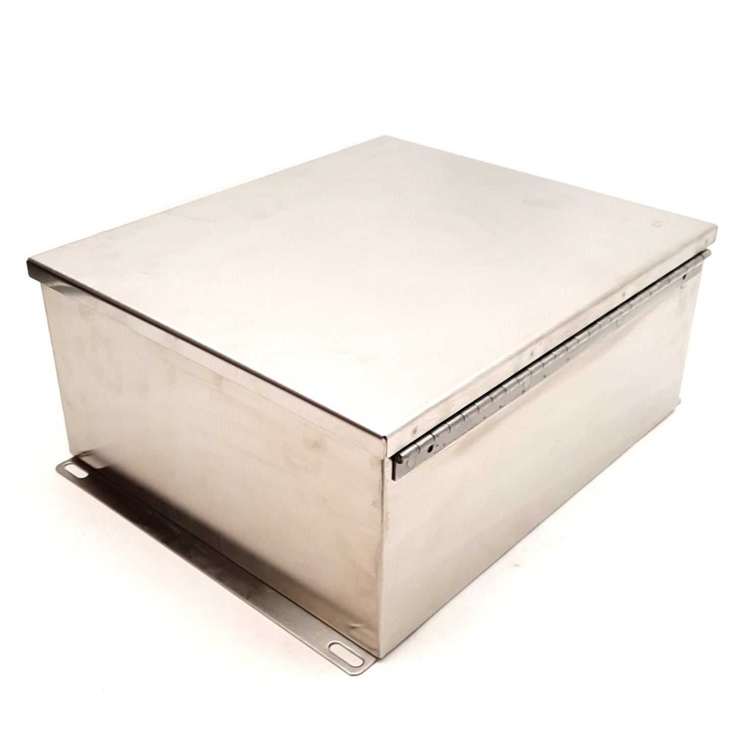 New Saginaw SCE-1412CHNFSS S.S. CHNF Enclosure, 14.13 x 12 x 6in, NEMA 3R 12 4 & 4X