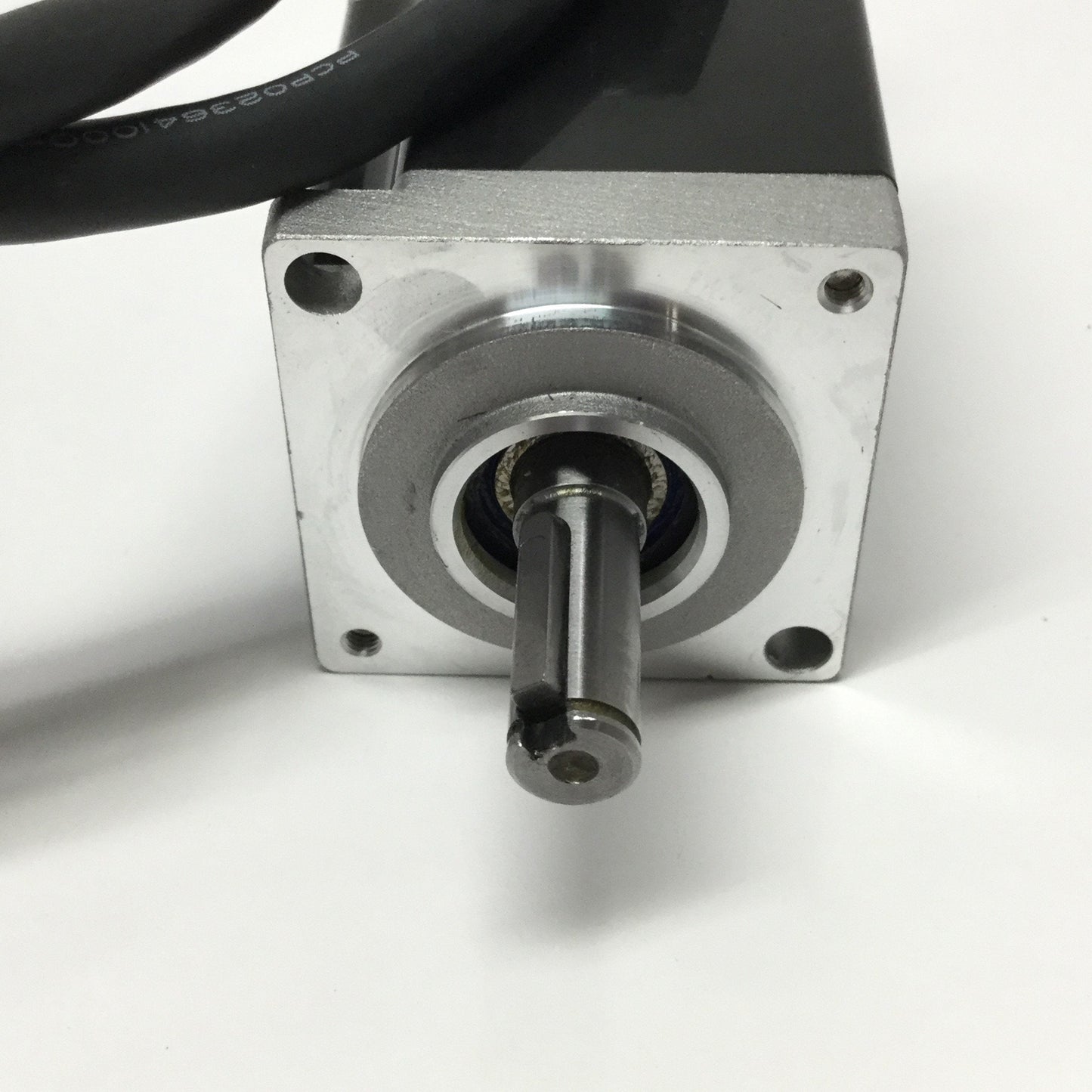 Used Allen-Bradley TLY-A130T-HJ62AA Kinetix Inverter Duty AC Servo Motor, 6000RPM