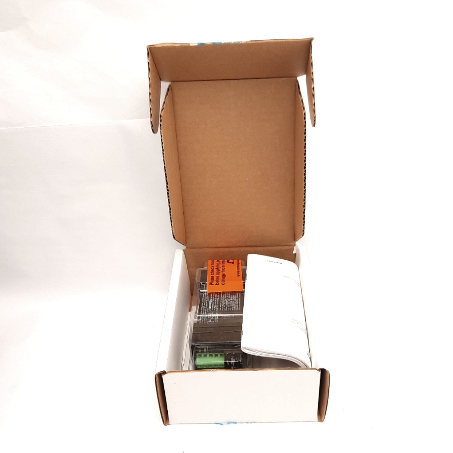 New Omega Engineering CN77343 Micromega Temperature Controller 90-240VAC, RS232/485