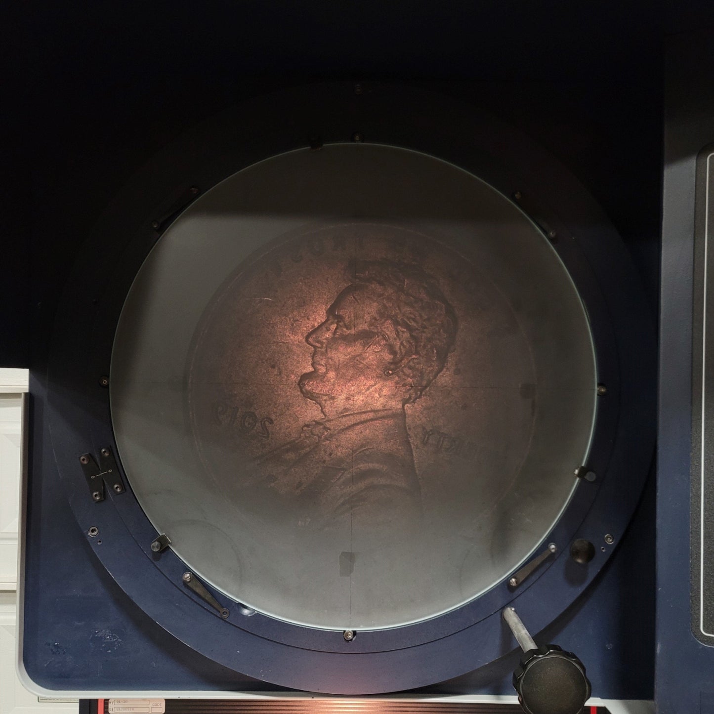 Used OGP QL-20 Contour Projector Optical Comparator 20" Screen 10x & 20x Lens 120VAC