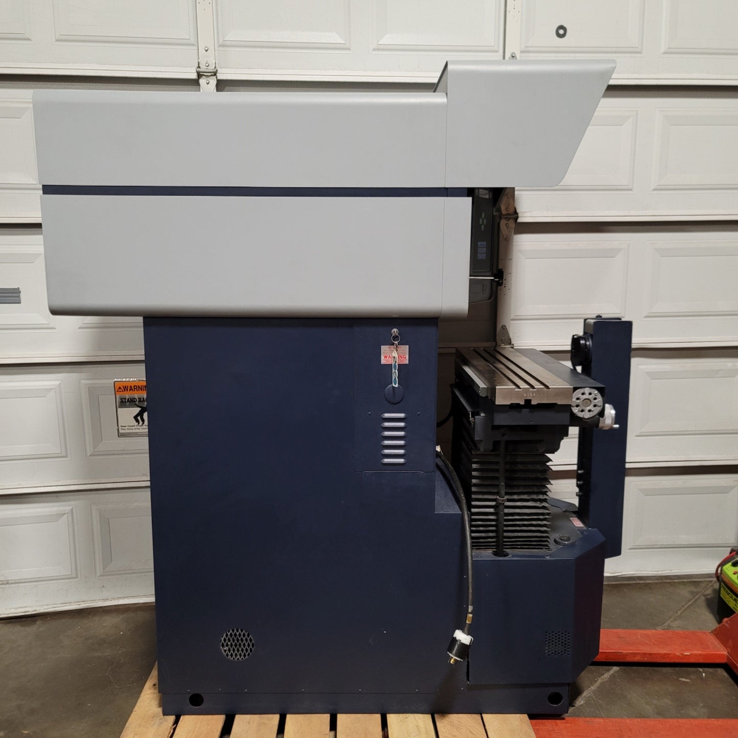 Used OGP QL-20 Contour Projector Optical Comparator 20" Screen 10x & 20x Lens 120VAC