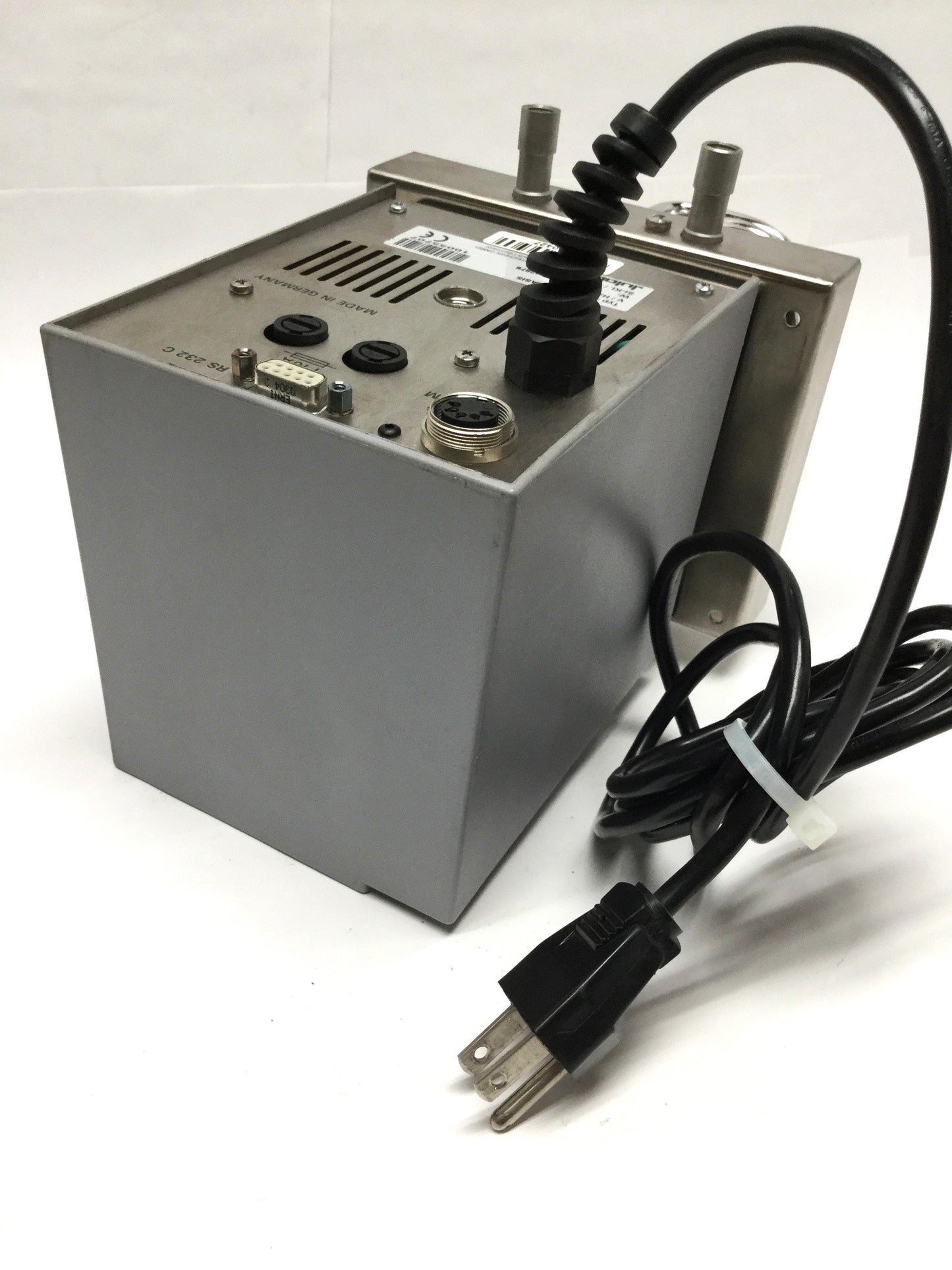 Used Julabo MD-BASIS Immersion Heating Bath Circulator Head, 200°C, 1100W, 115VAC