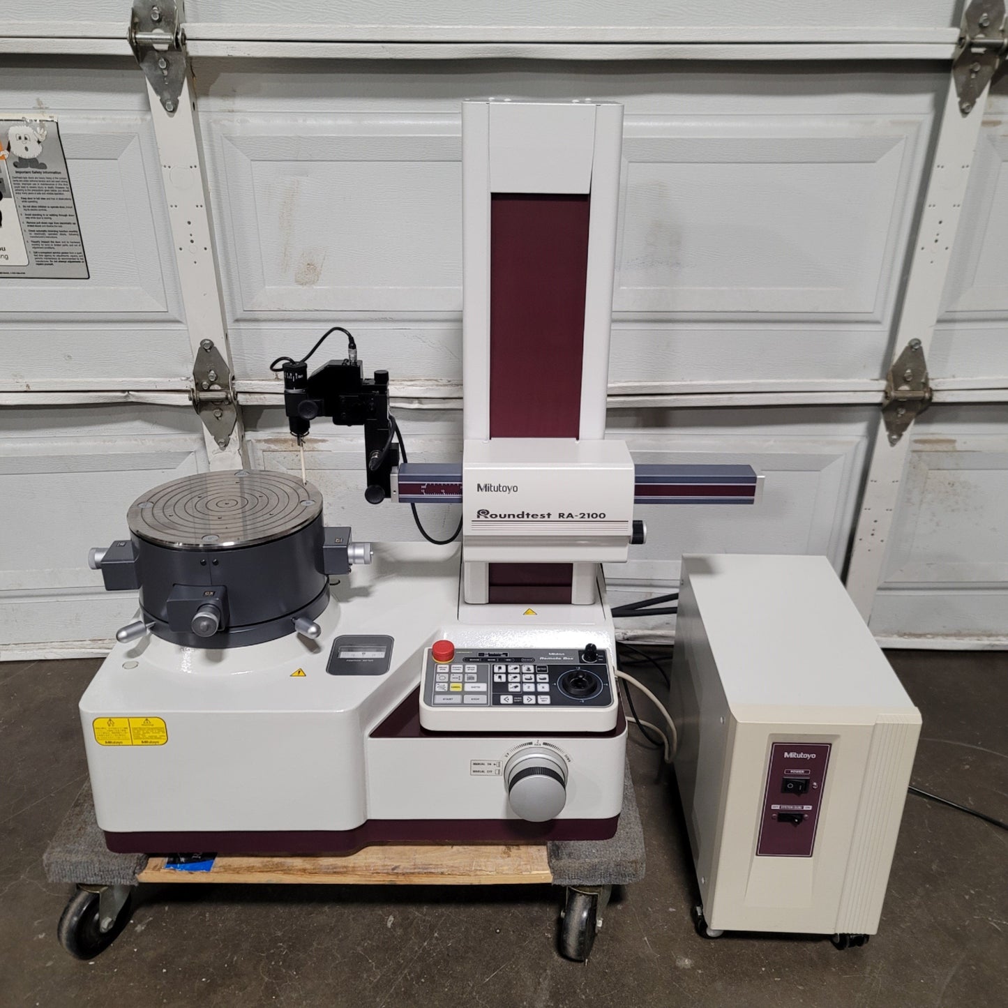 Used Mitutoyo 211-843A-1 Roundtest RA-2100AS Roundness Cylindricity Measuring System