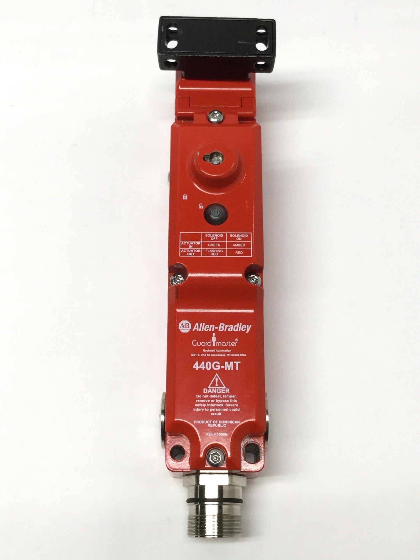 Used Allen-Bradley 440G-MT47163 Guardmaster Safety Interlock Switch 24VDC 2NC-2NO