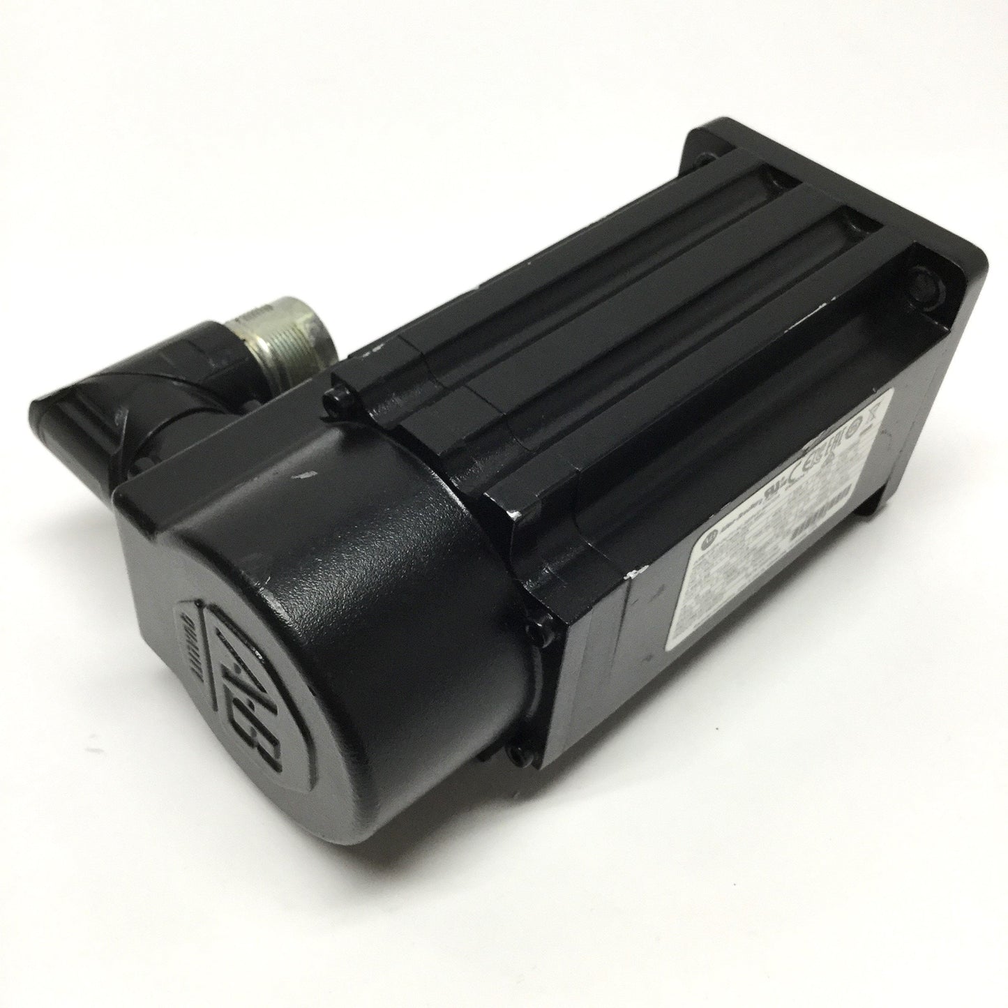 Used Allen Bradley VPL-A0751E-PK14AA Kinetix AC Servo Motor .44kW 240VAC 3PH w/Brake