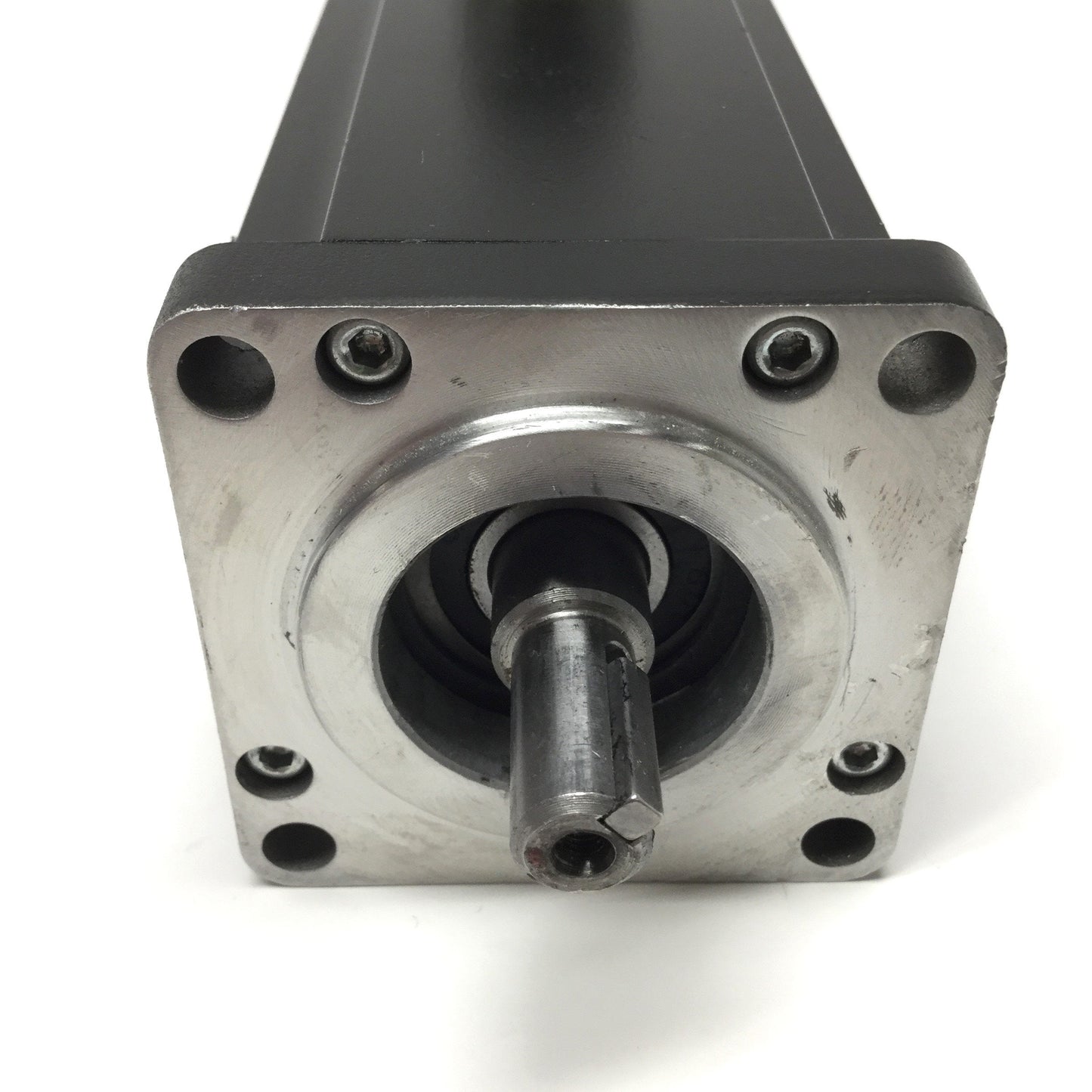 Used Allen Bradley VPL-A0633C-PJ12AA Kinetix AC Servo Motor .37kW 240VAC 3PH 2500RPM