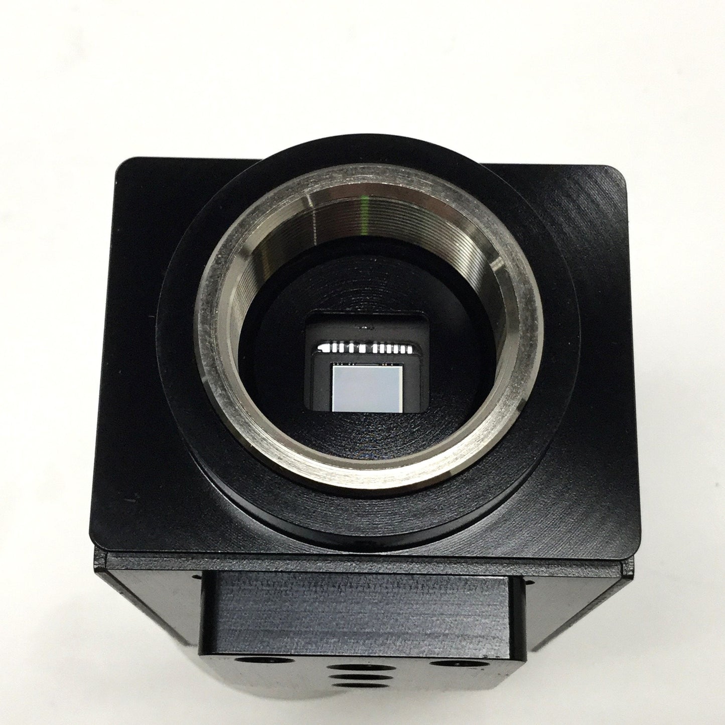 Used UNIQ UP-680 Digital Camera Progressive Scan 1/2" CCD 659x494, 10-bit RS-644 LVDS