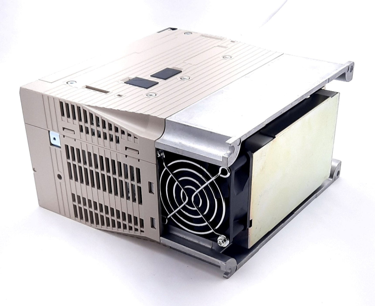 New Yaskawa SGDV-180A11A002000 AC Motion Servo Drive 3 Phase 170-253VAC 18.5A 42A