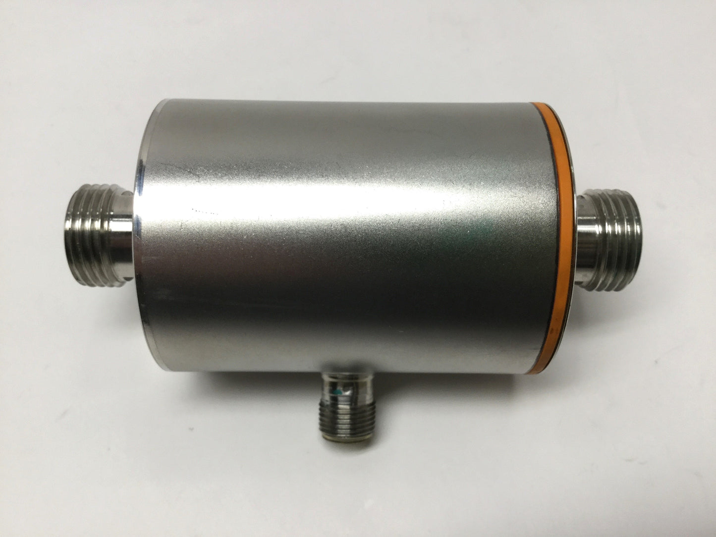 Used IFM SM6001 Magnetic Inductive Flow Meter Monitor, 6.6GPM, 19-30VDC, G1/2 Ports