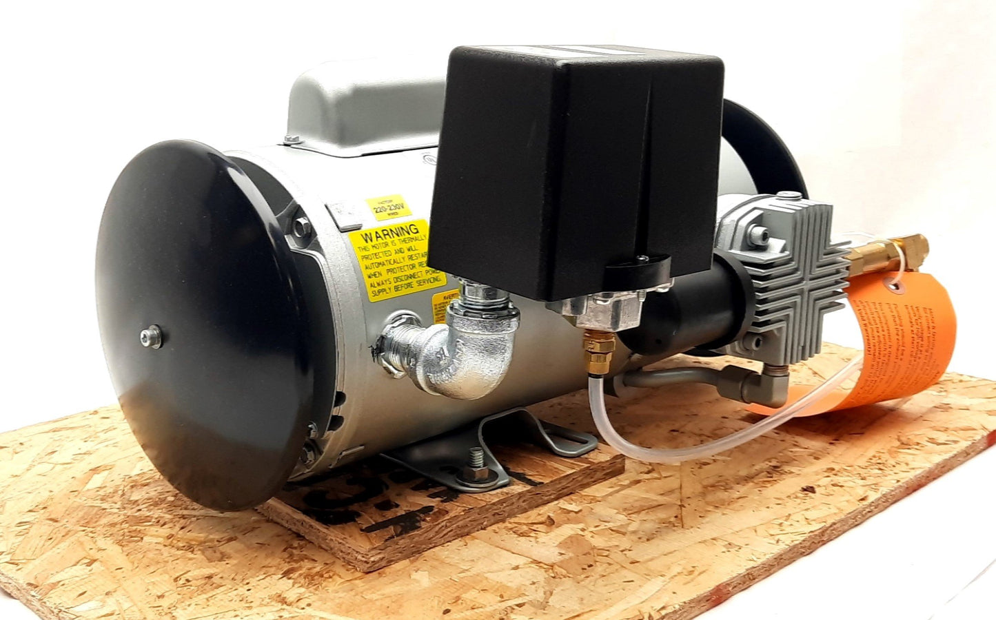 New GAST 5LCA-46S-M550GX Piston Air Compressor Single Phase 115/230VAC 8.4A 1725 RPM