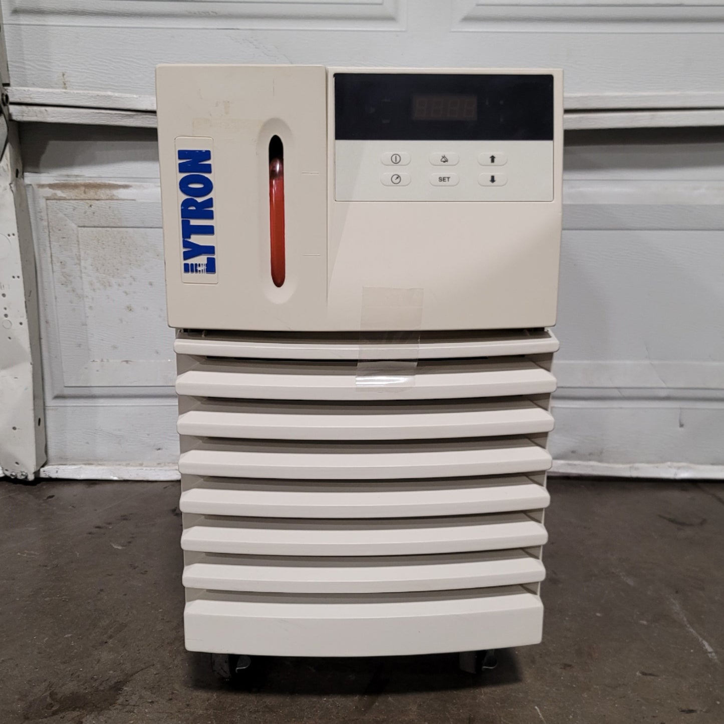 Used Lytron RC006G03CB2M050 Kodiak Recirculating Chiller 825W, 1.3GPM, 115VAC 9.9A